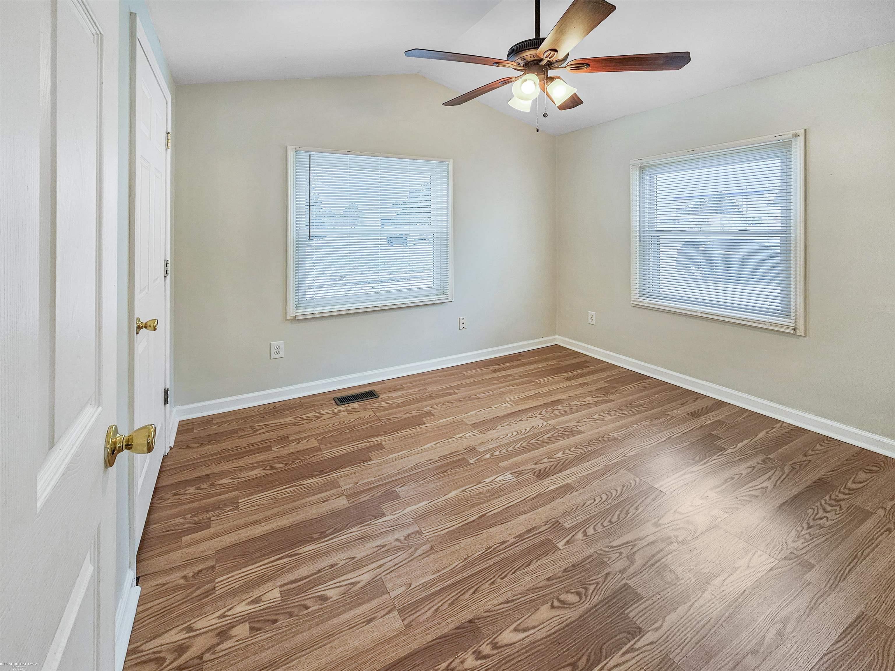 1780 Maplelane Lane
