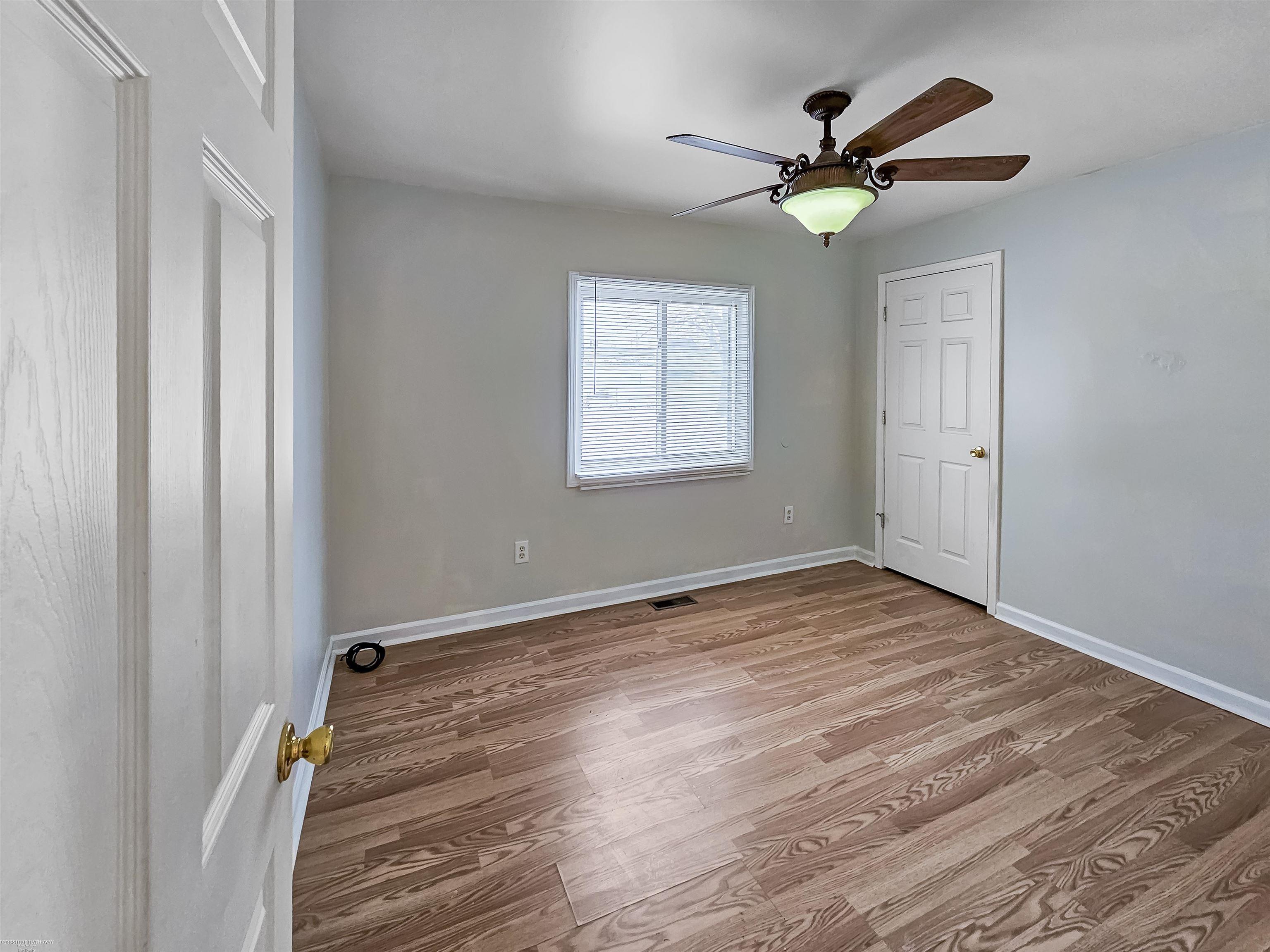 1780 Maplelane Lane