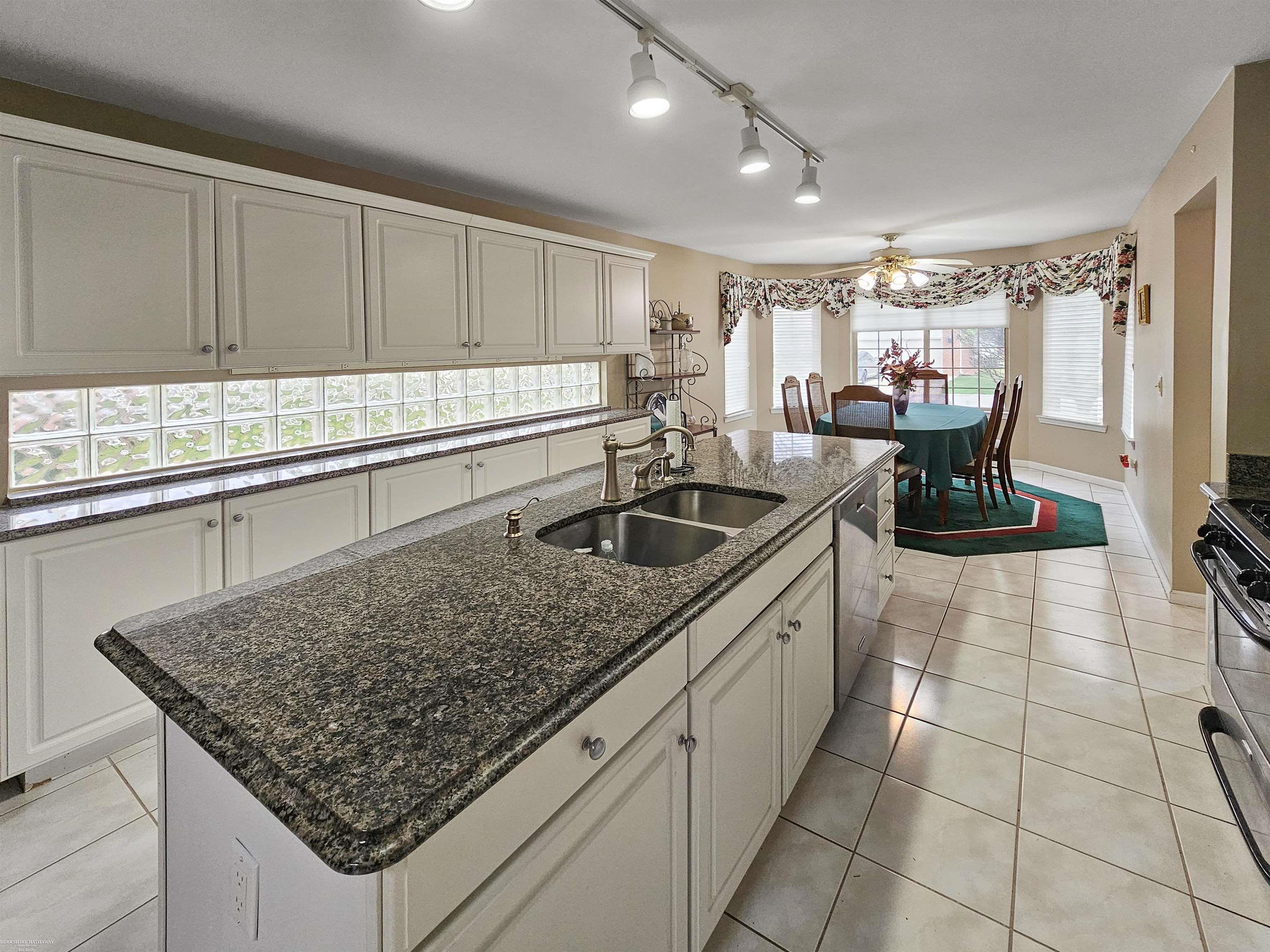 6958 Cross Creek Drive