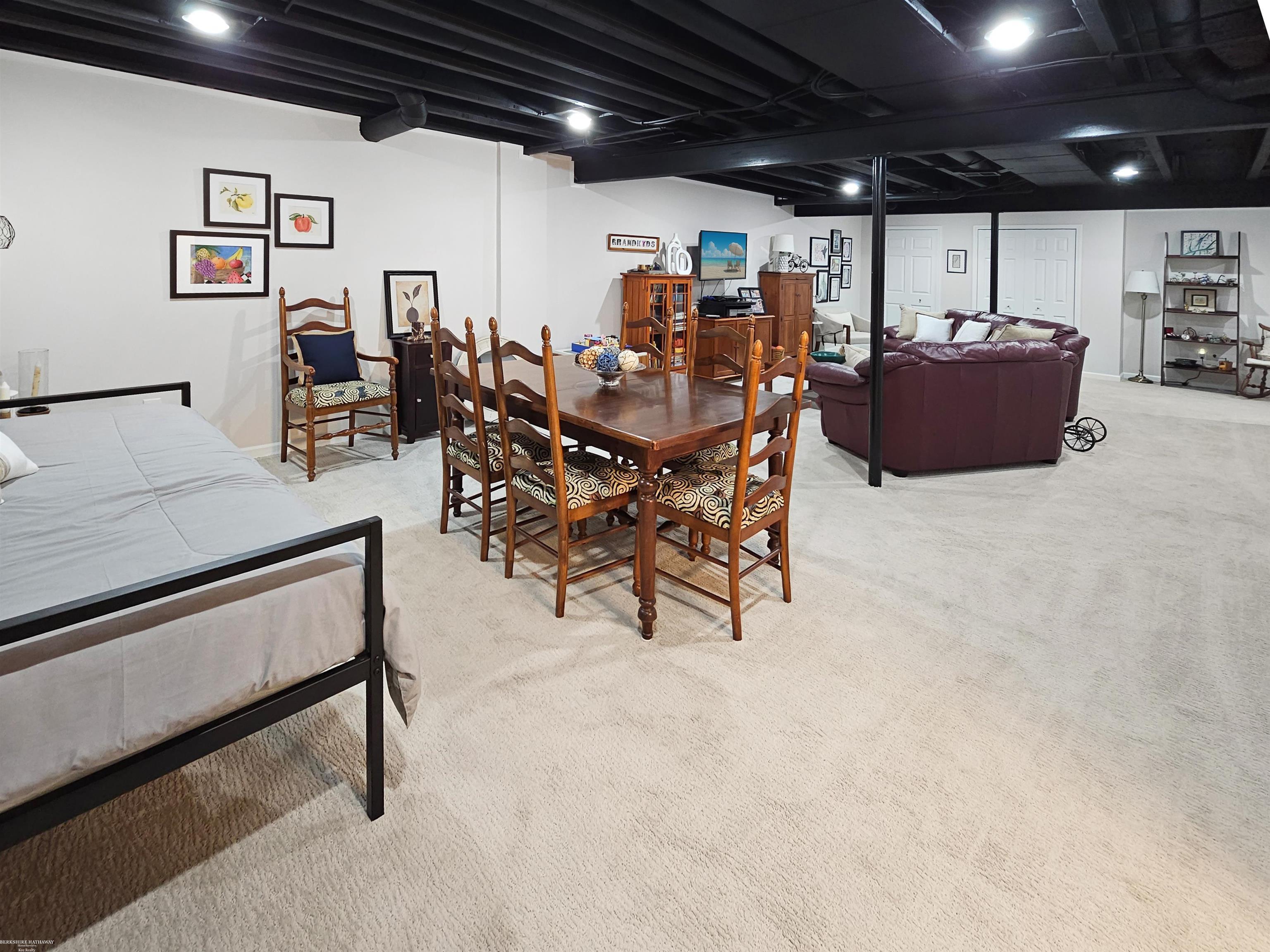 56643 Longhorn Drive