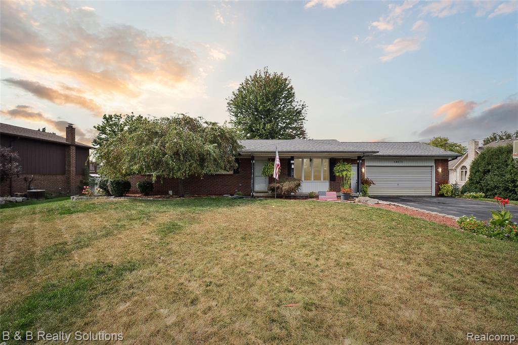 54675 Romeo Plank Road