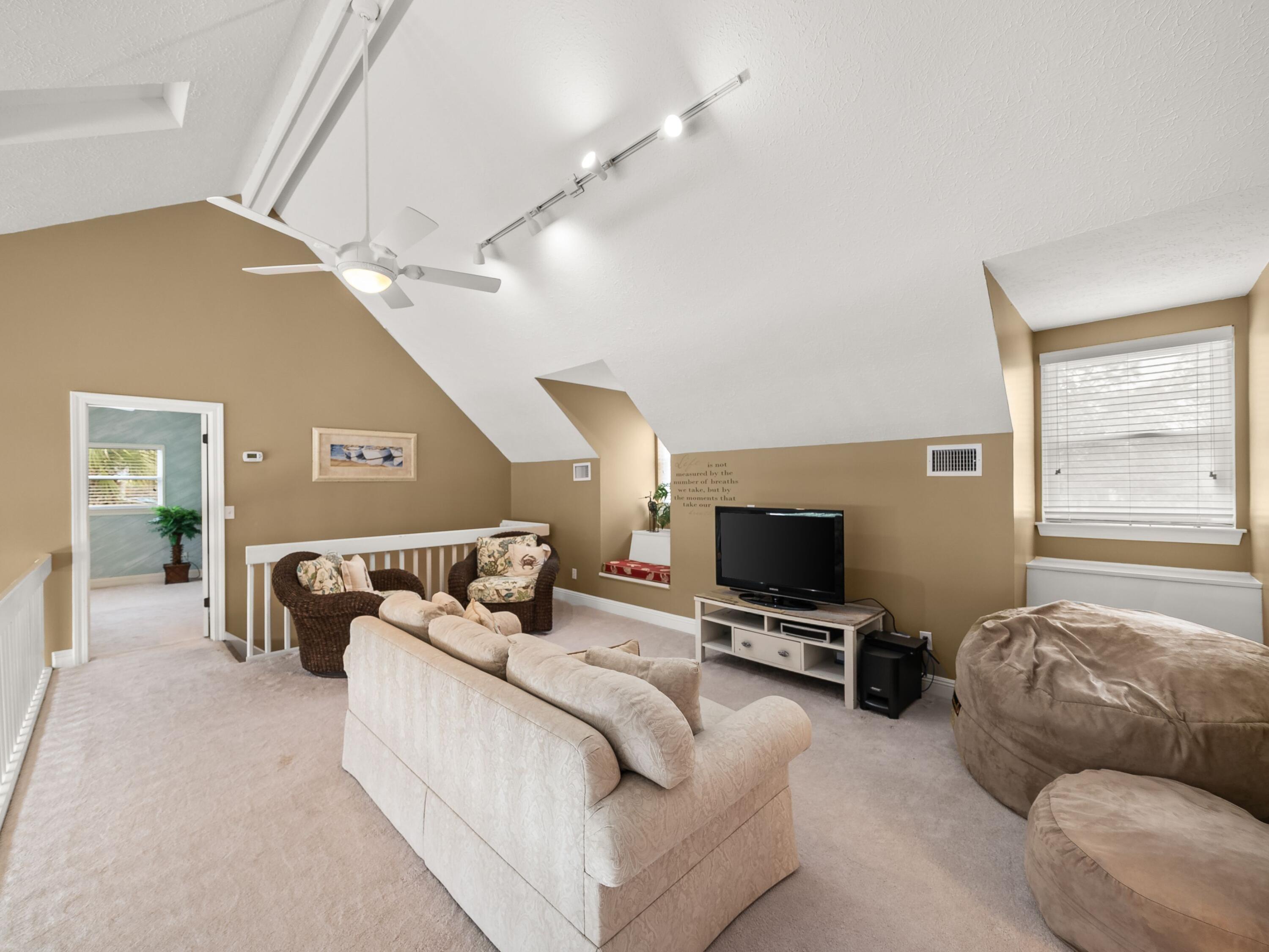 1102 Redfish Circle