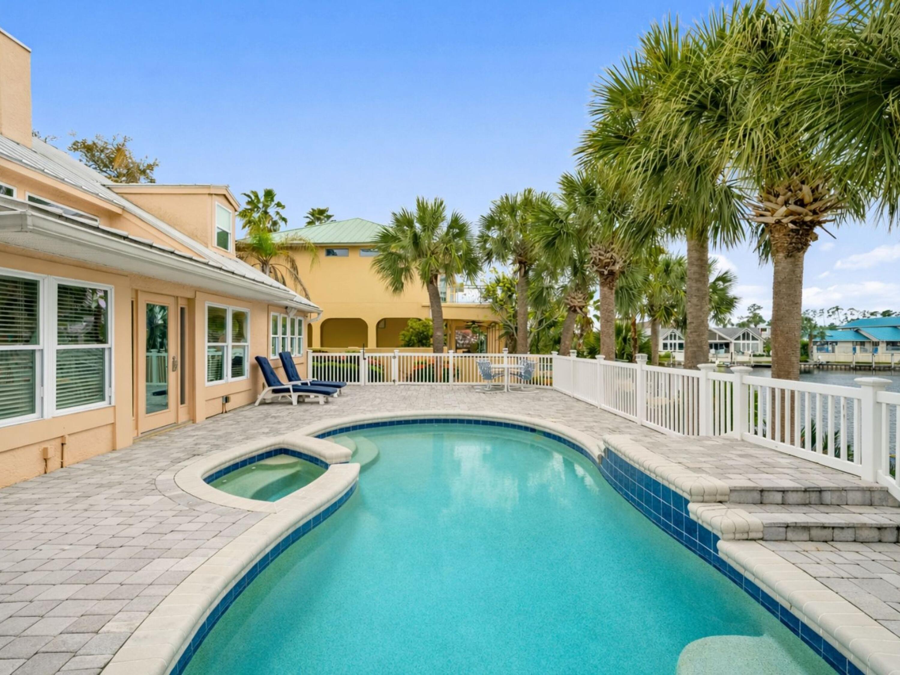 1102 Redfish Circle