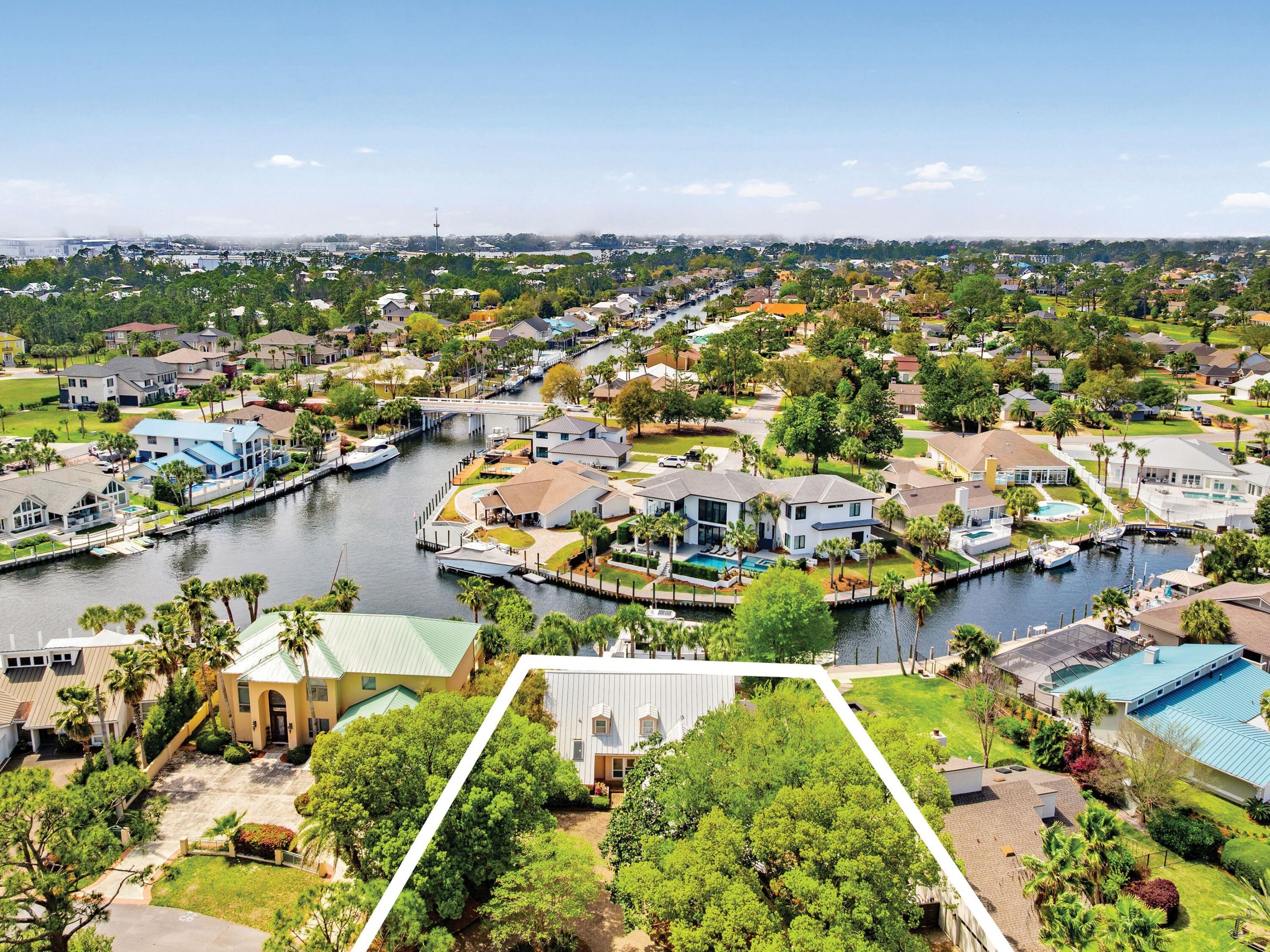 1102 Redfish Circle