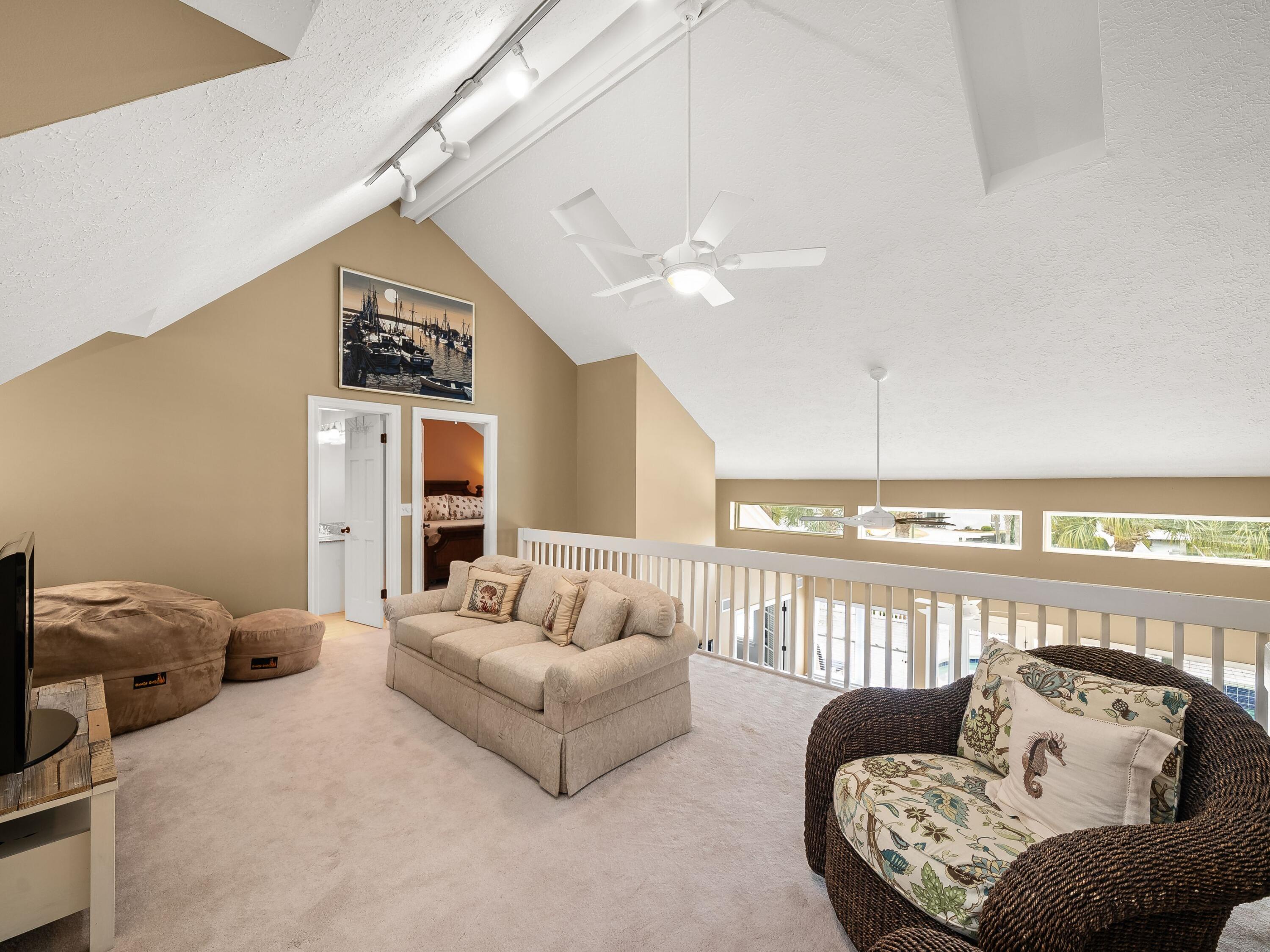 1102 Redfish Circle