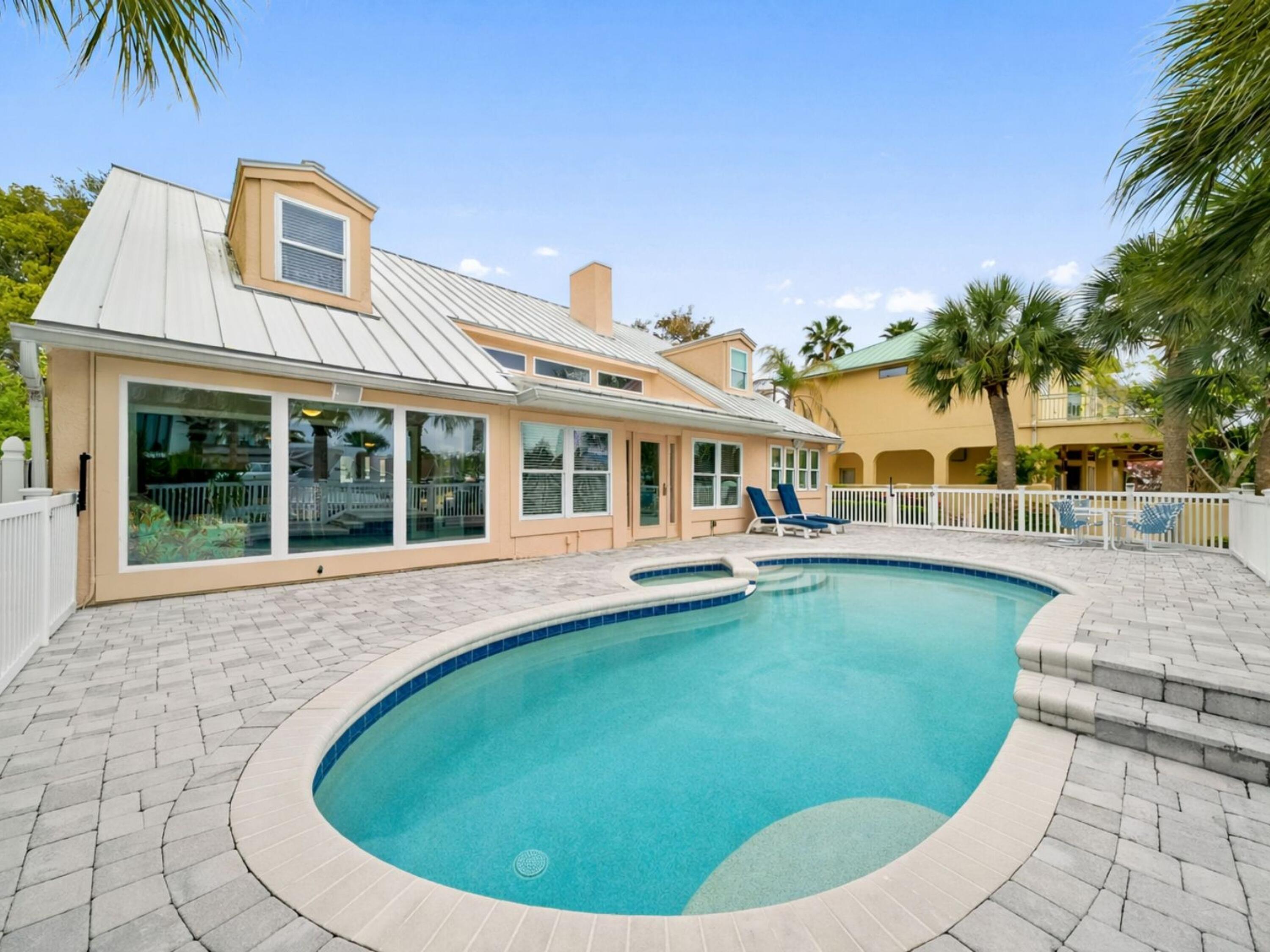 1102 Redfish Circle