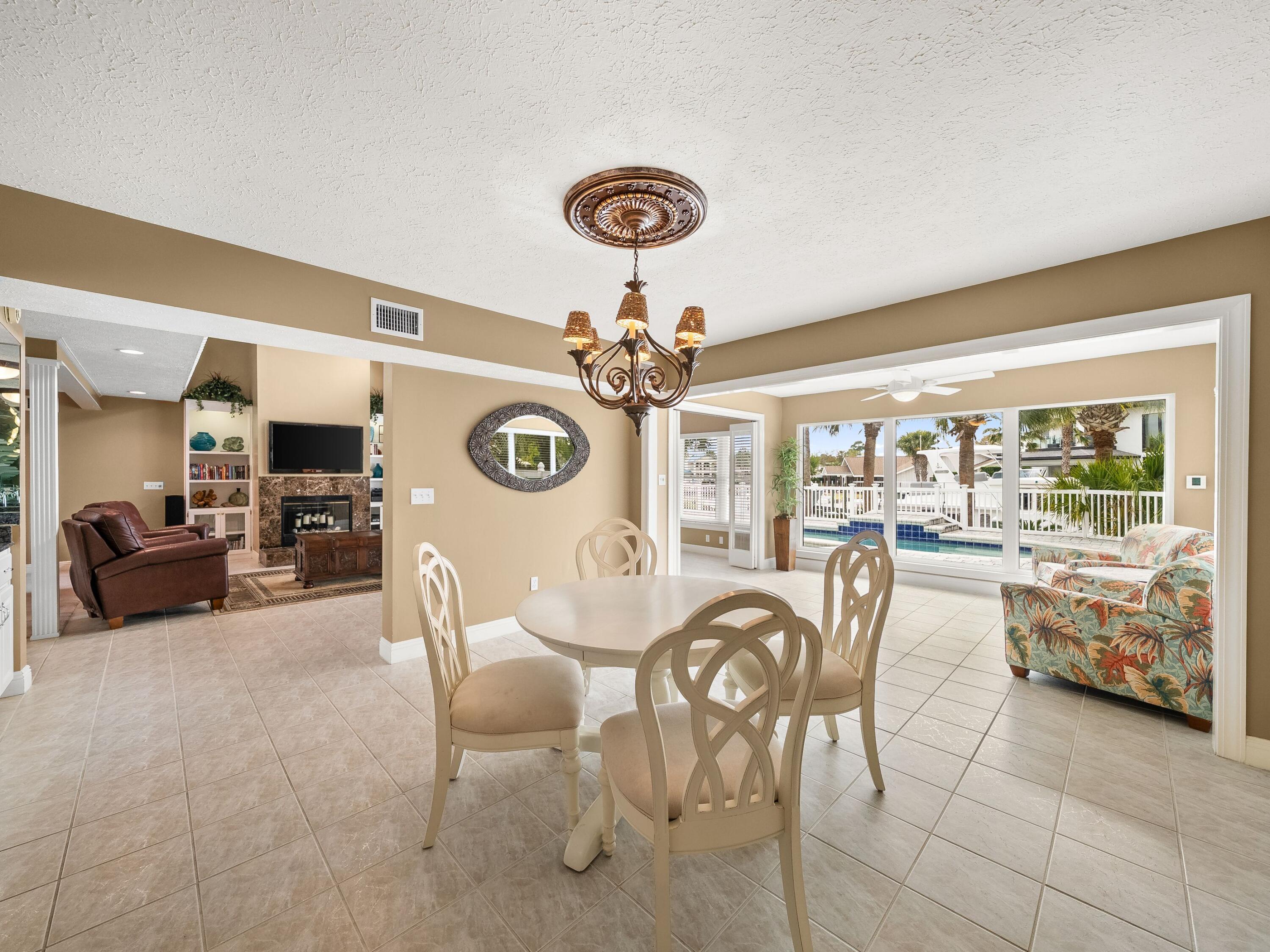 1102 Redfish Circle