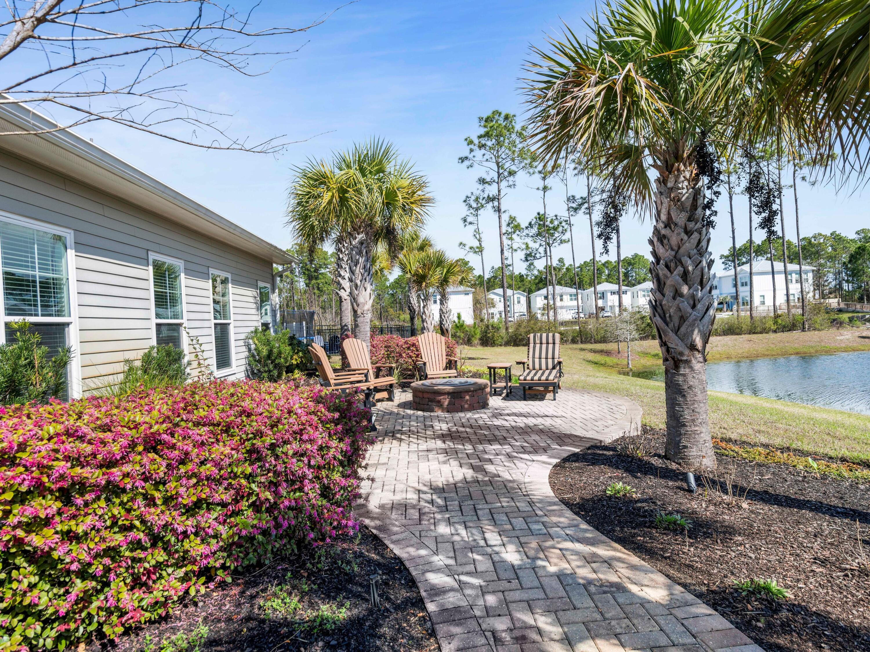 179 Lake Park Cove