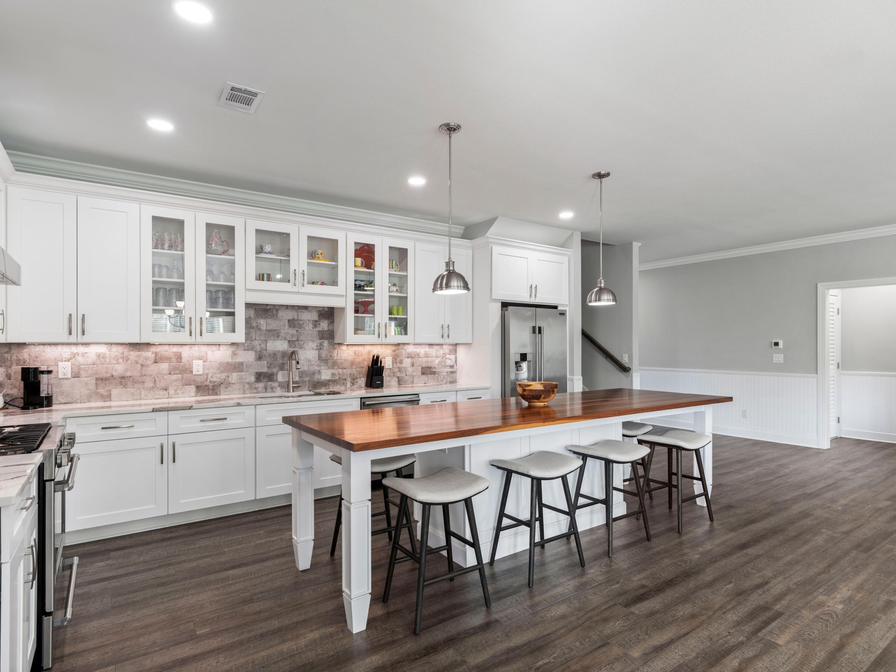 179 Lake Park Cove