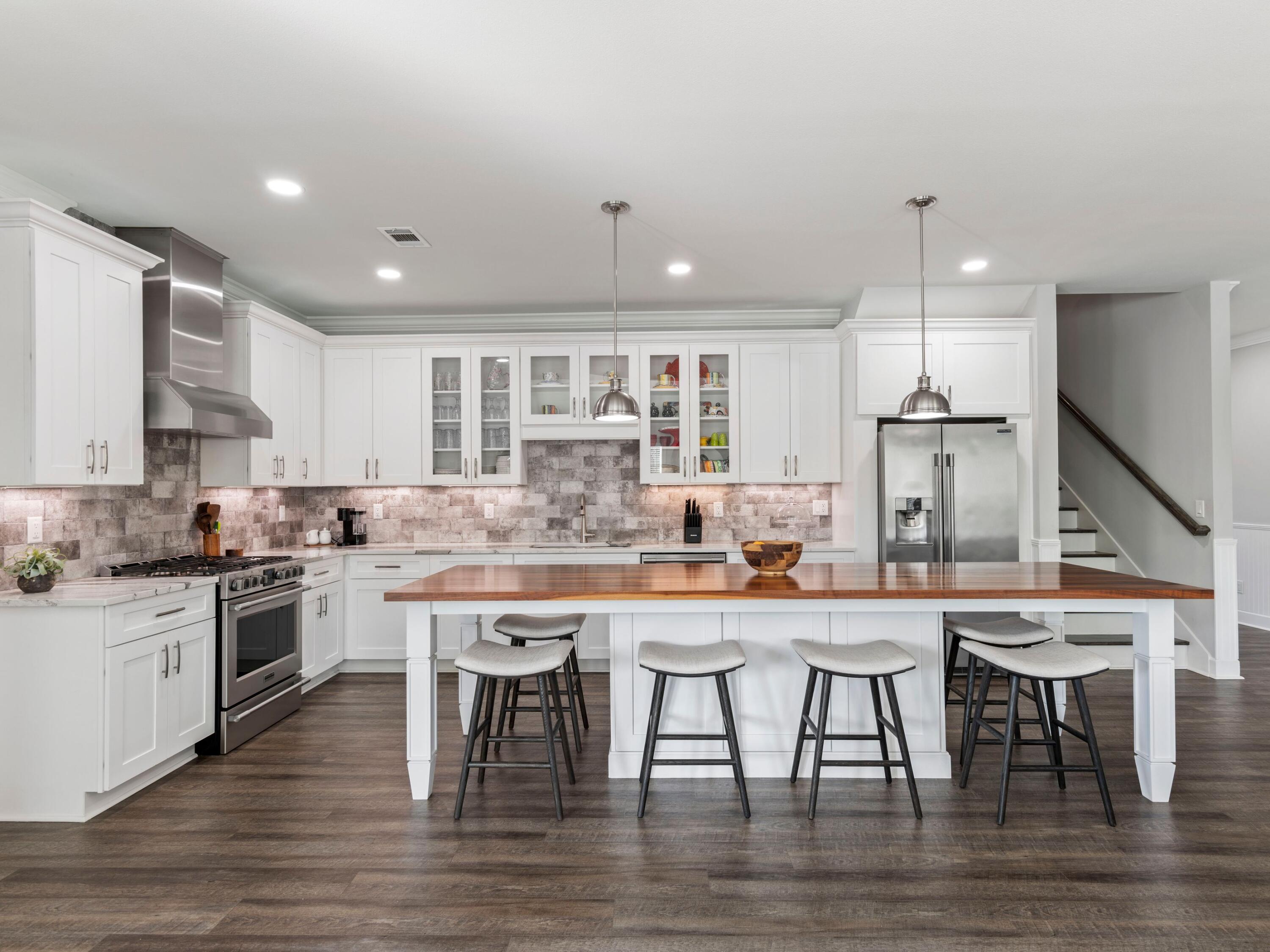 179 Lake Park Cove