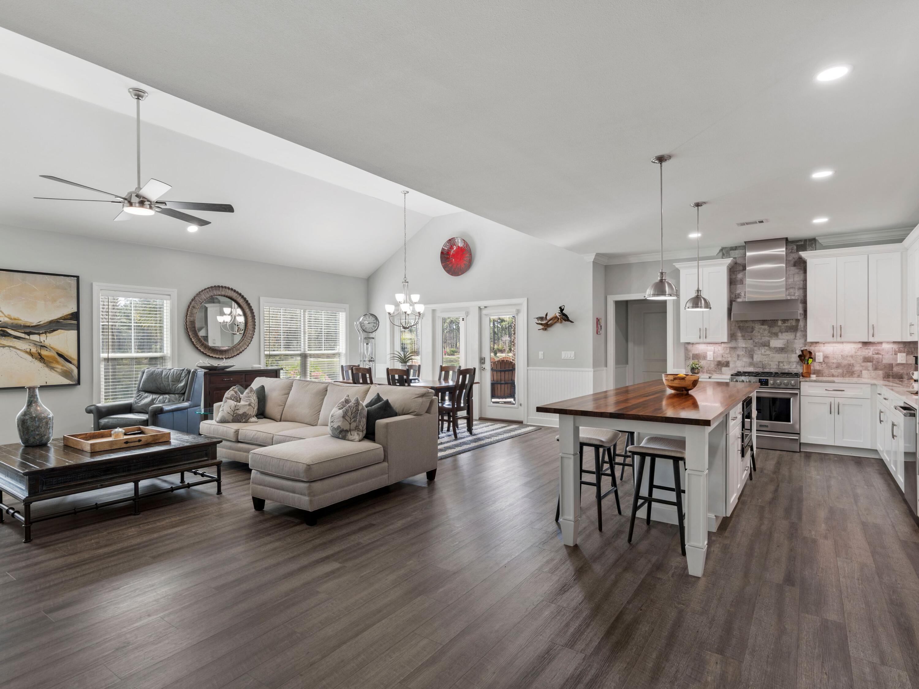 179 Lake Park Cove