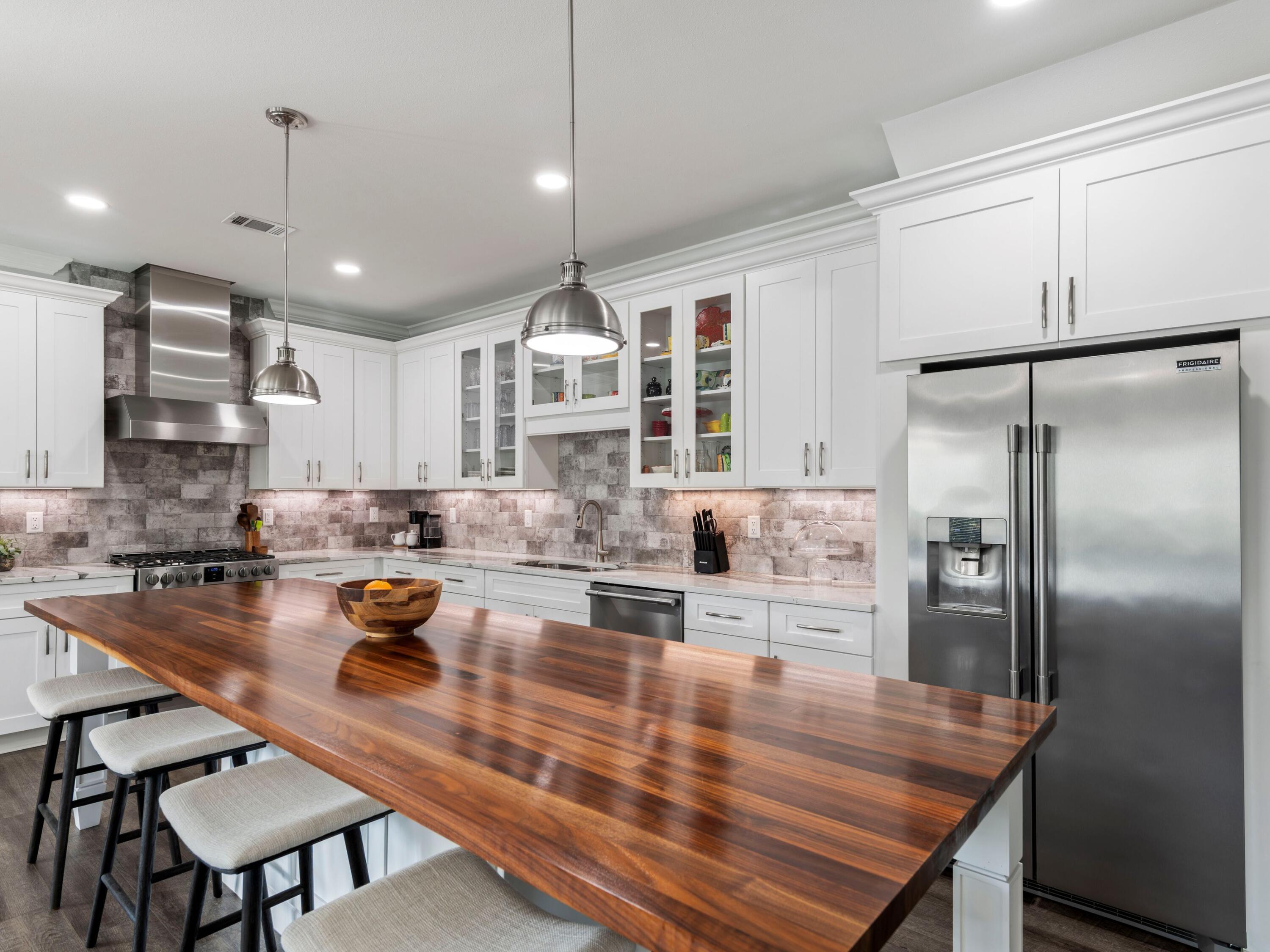 179 Lake Park Cove