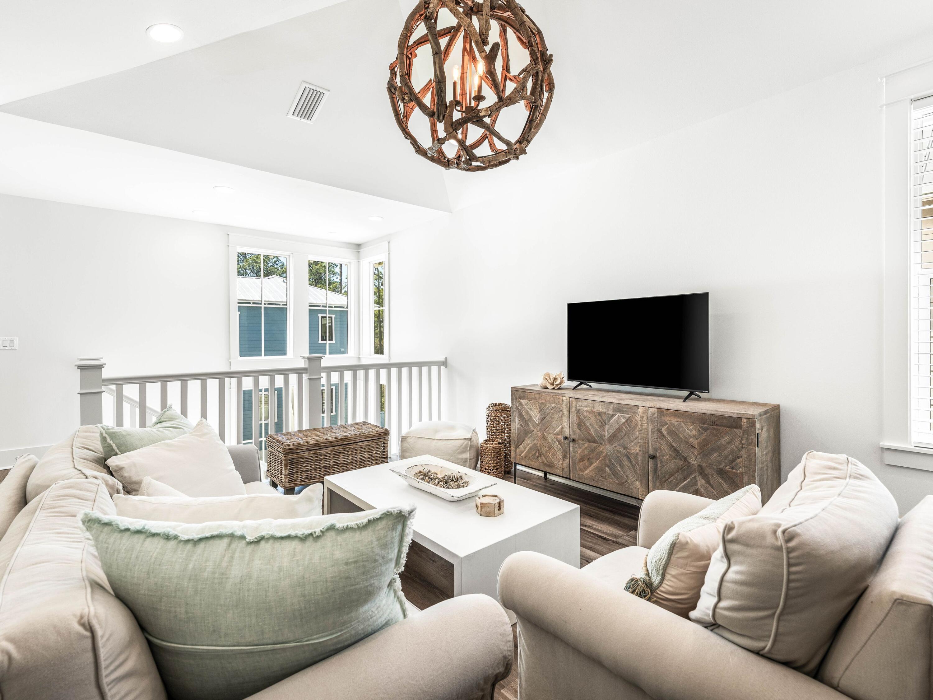 185 Redbud Lane