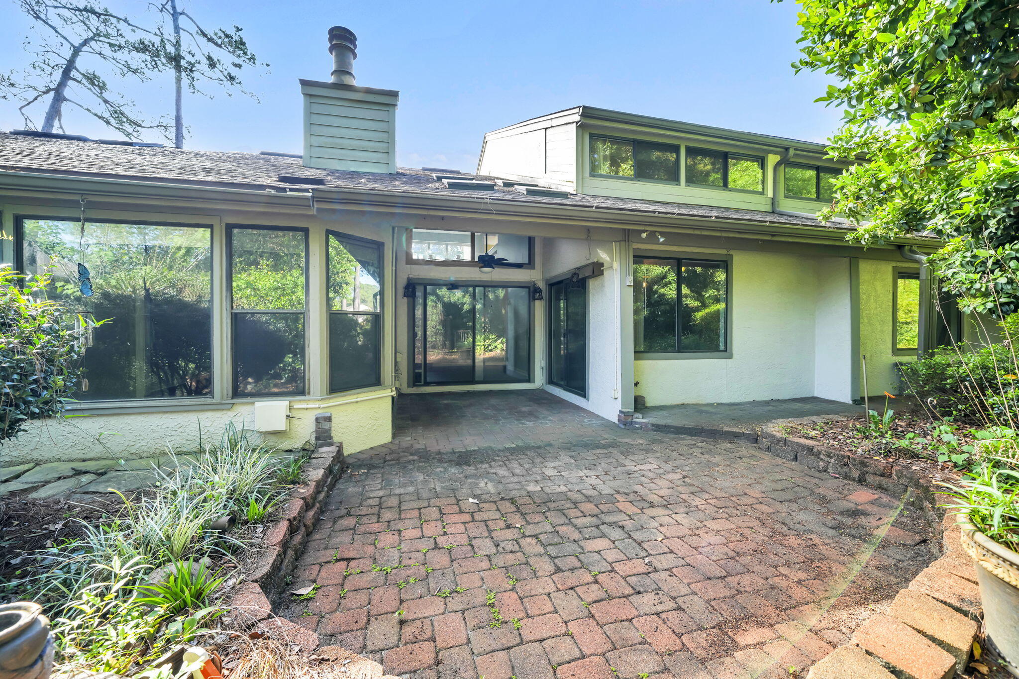 129 Gleneagles Drive
