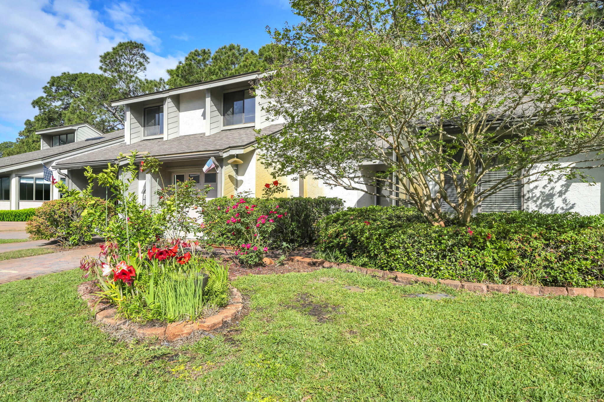 129 Gleneagles Drive