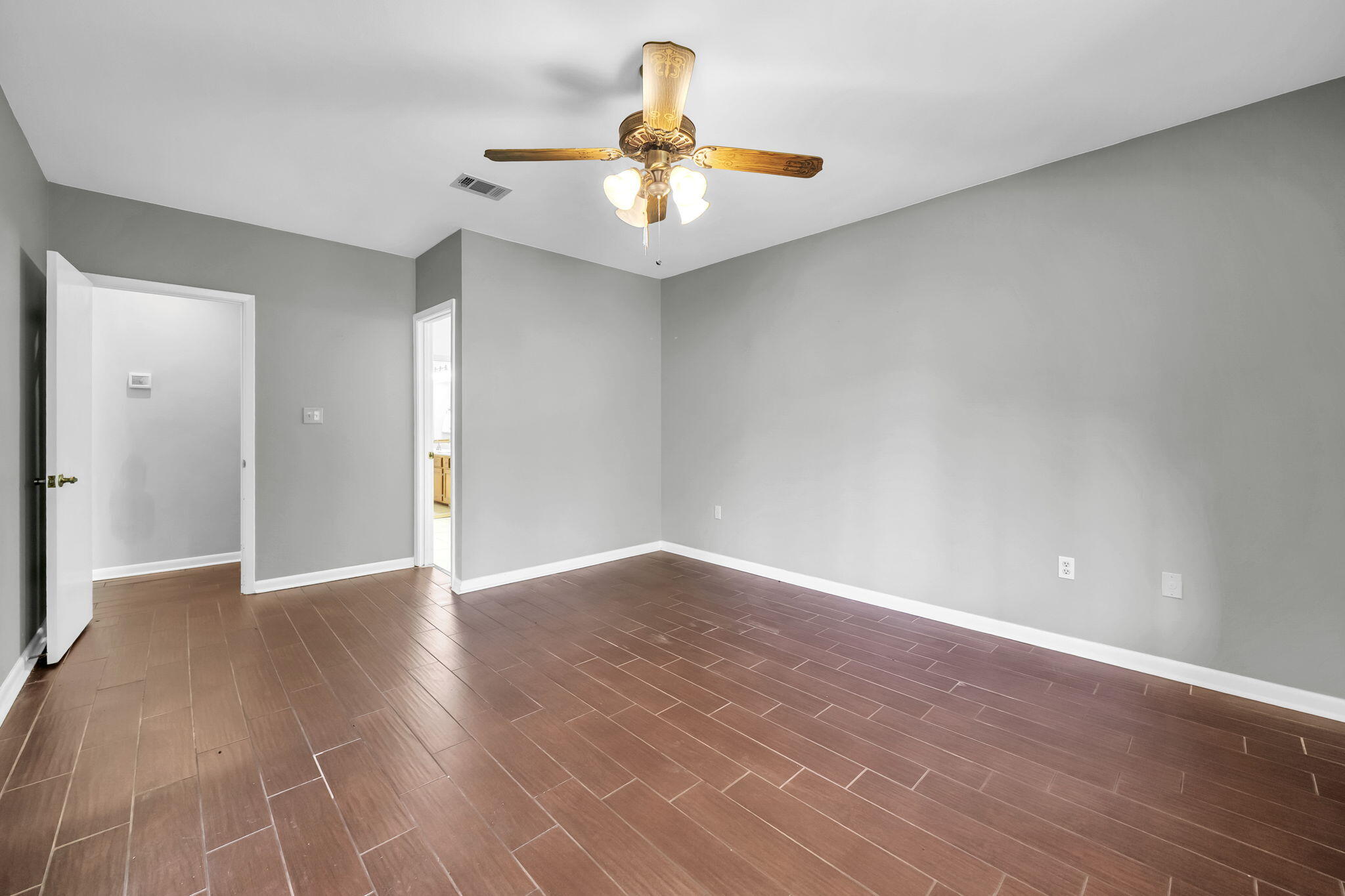 129 Gleneagles Drive