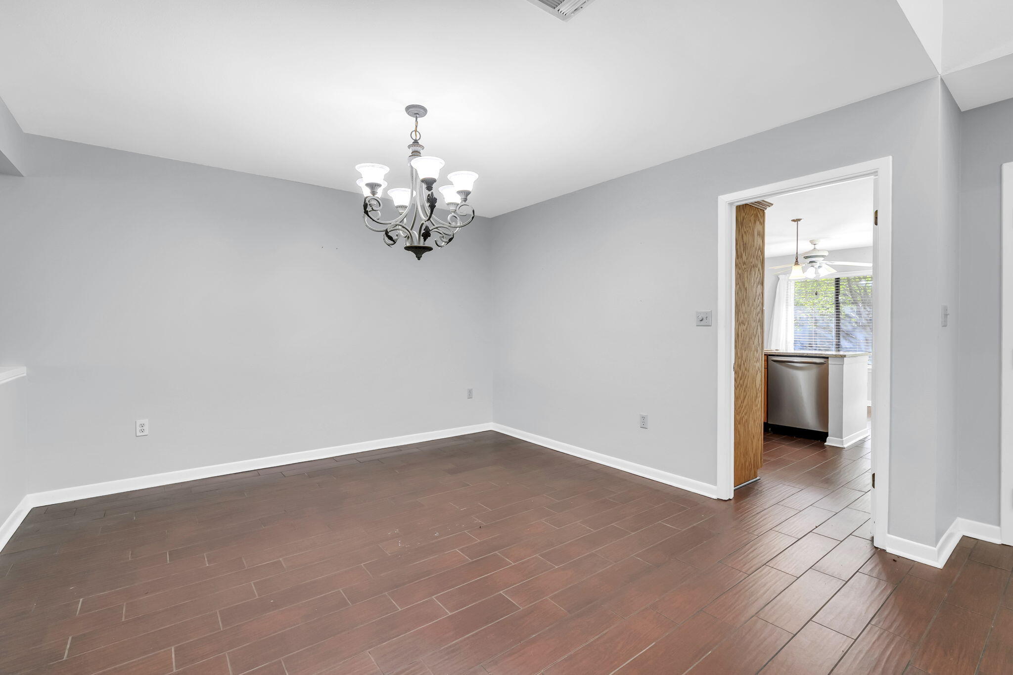 129 Gleneagles Drive