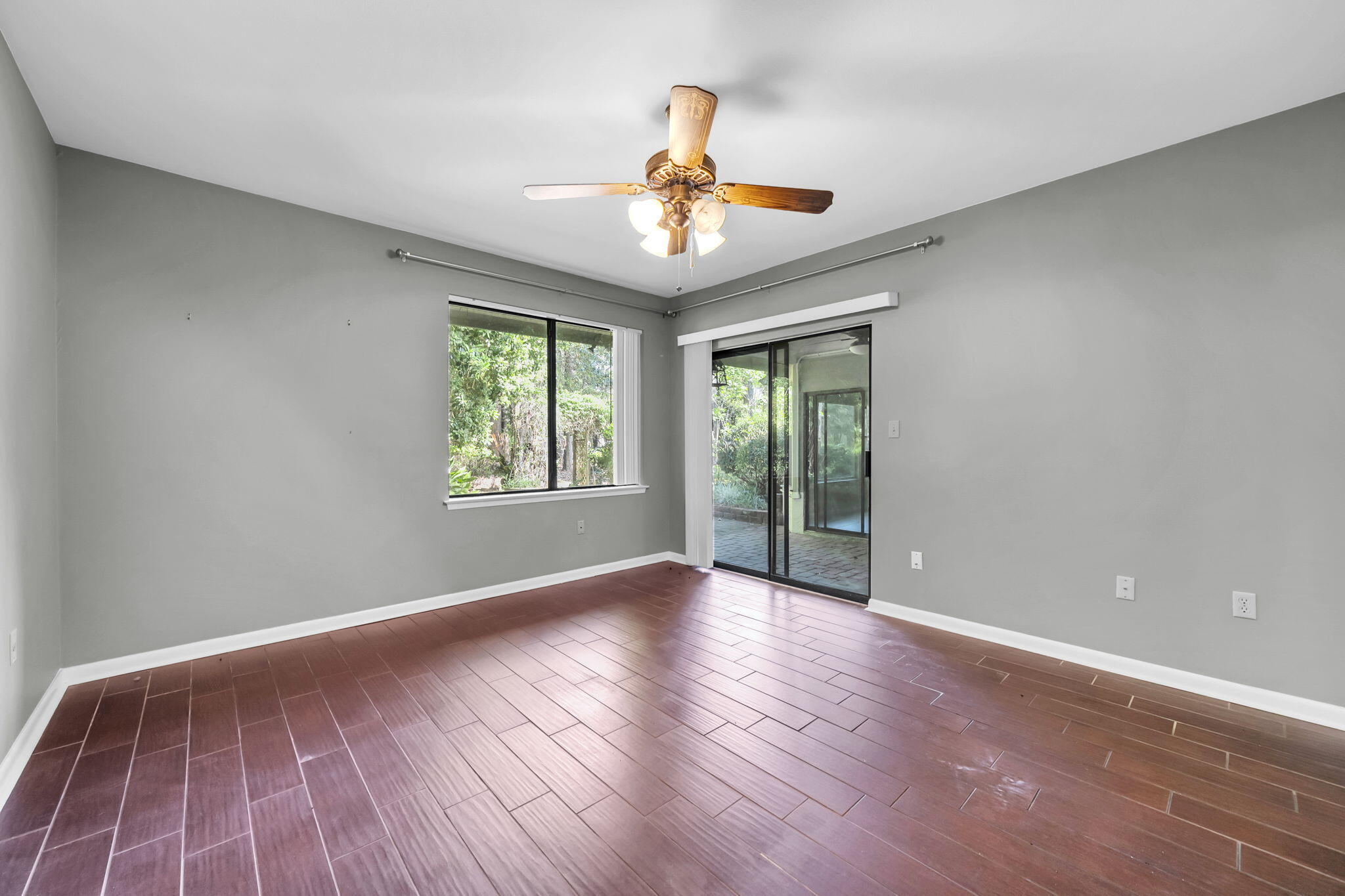 129 Gleneagles Drive