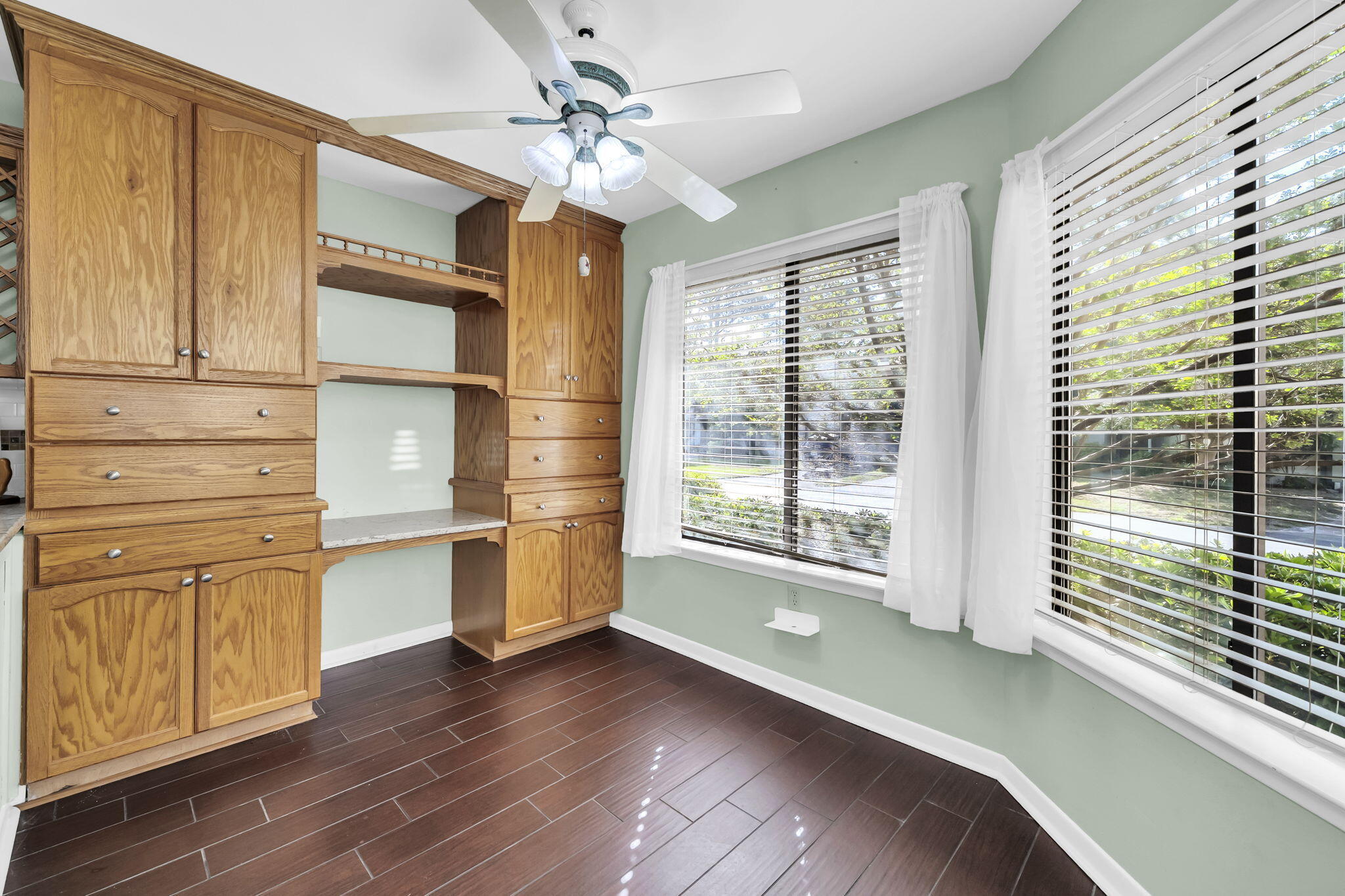 129 Gleneagles Drive
