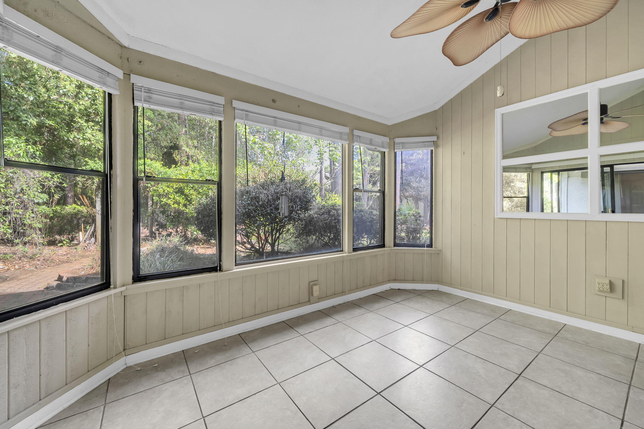 129 Gleneagles Drive