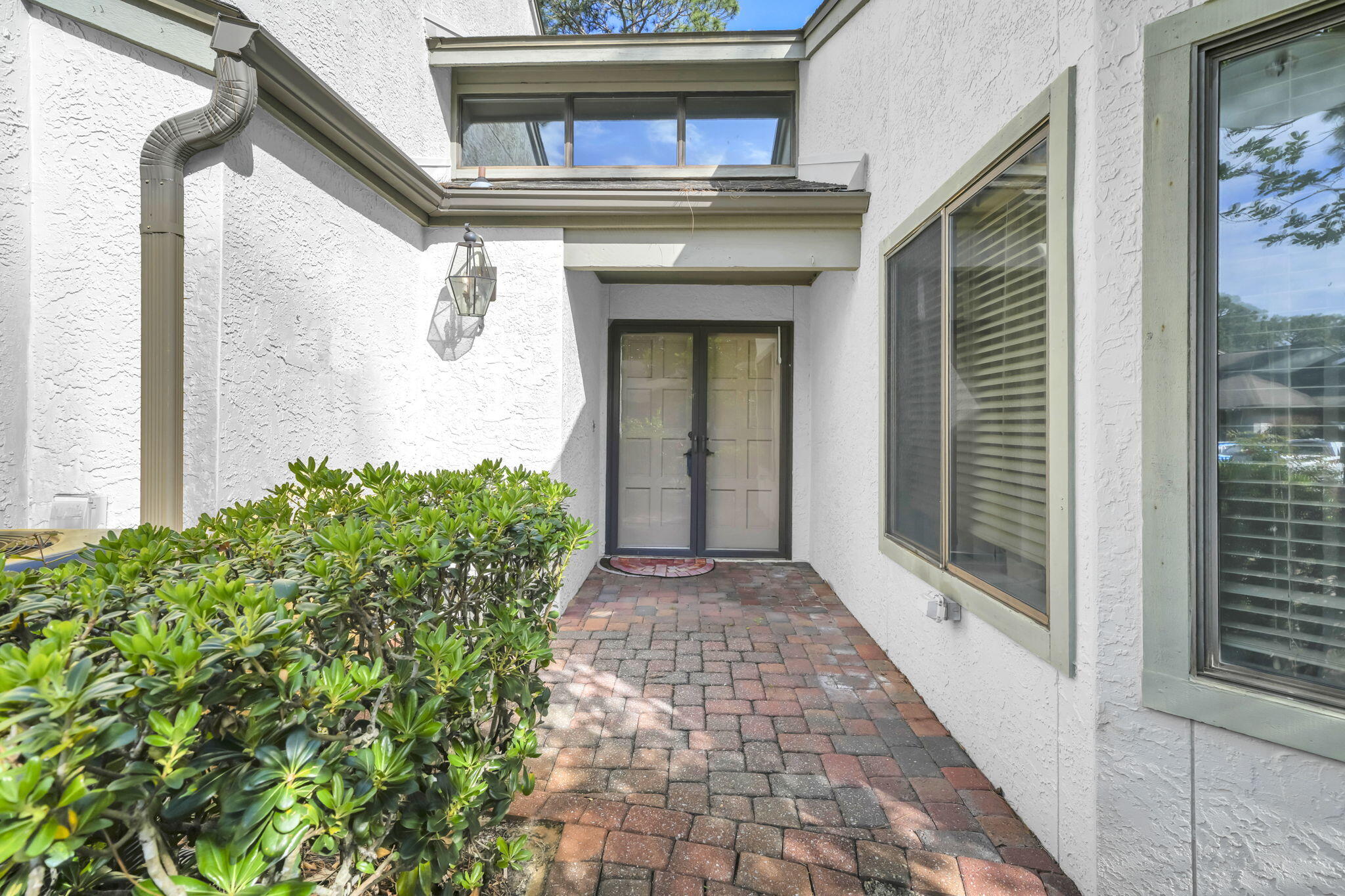 129 Gleneagles Drive