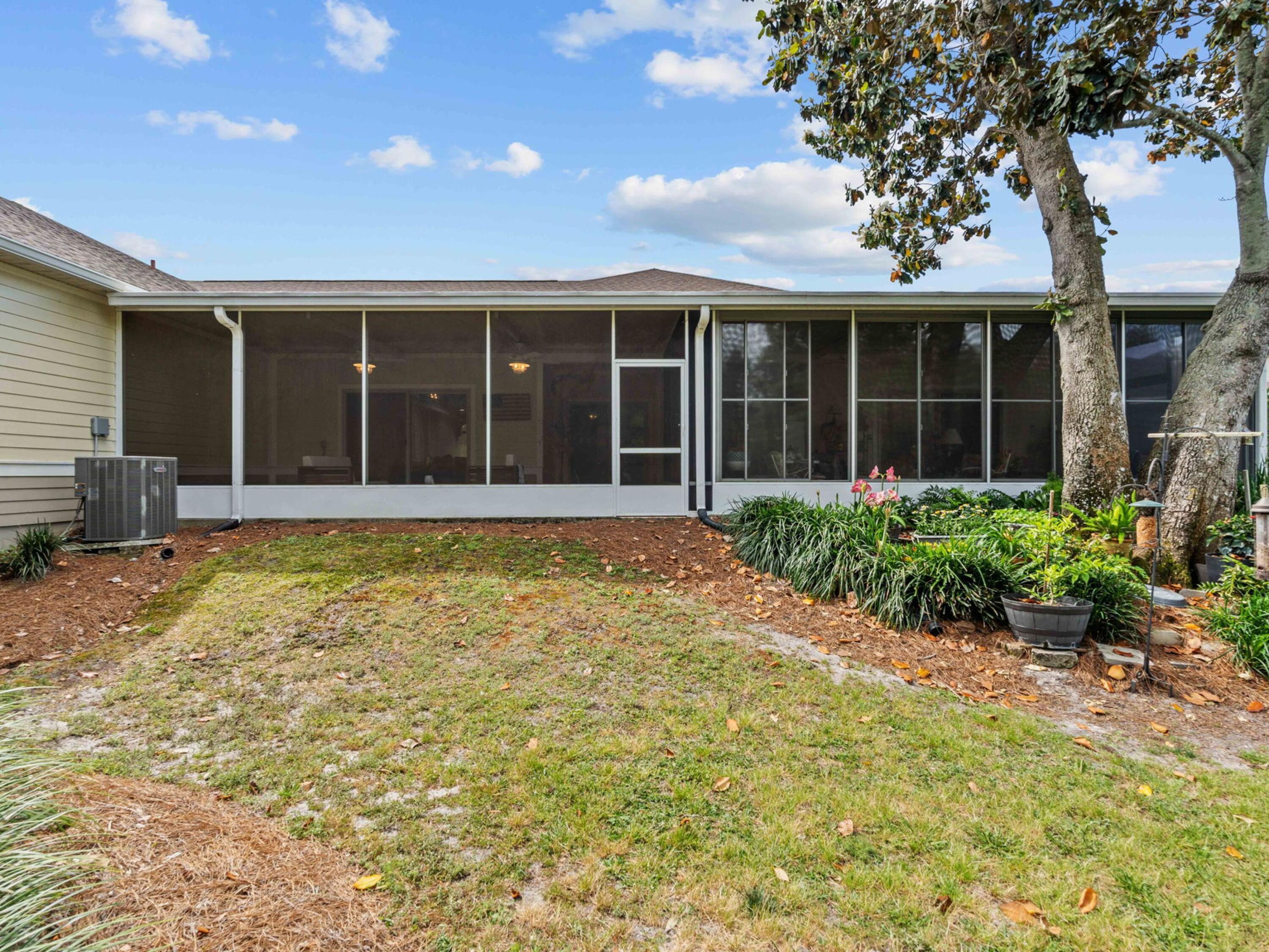2412 Saint Andrews Boulevard APT 3