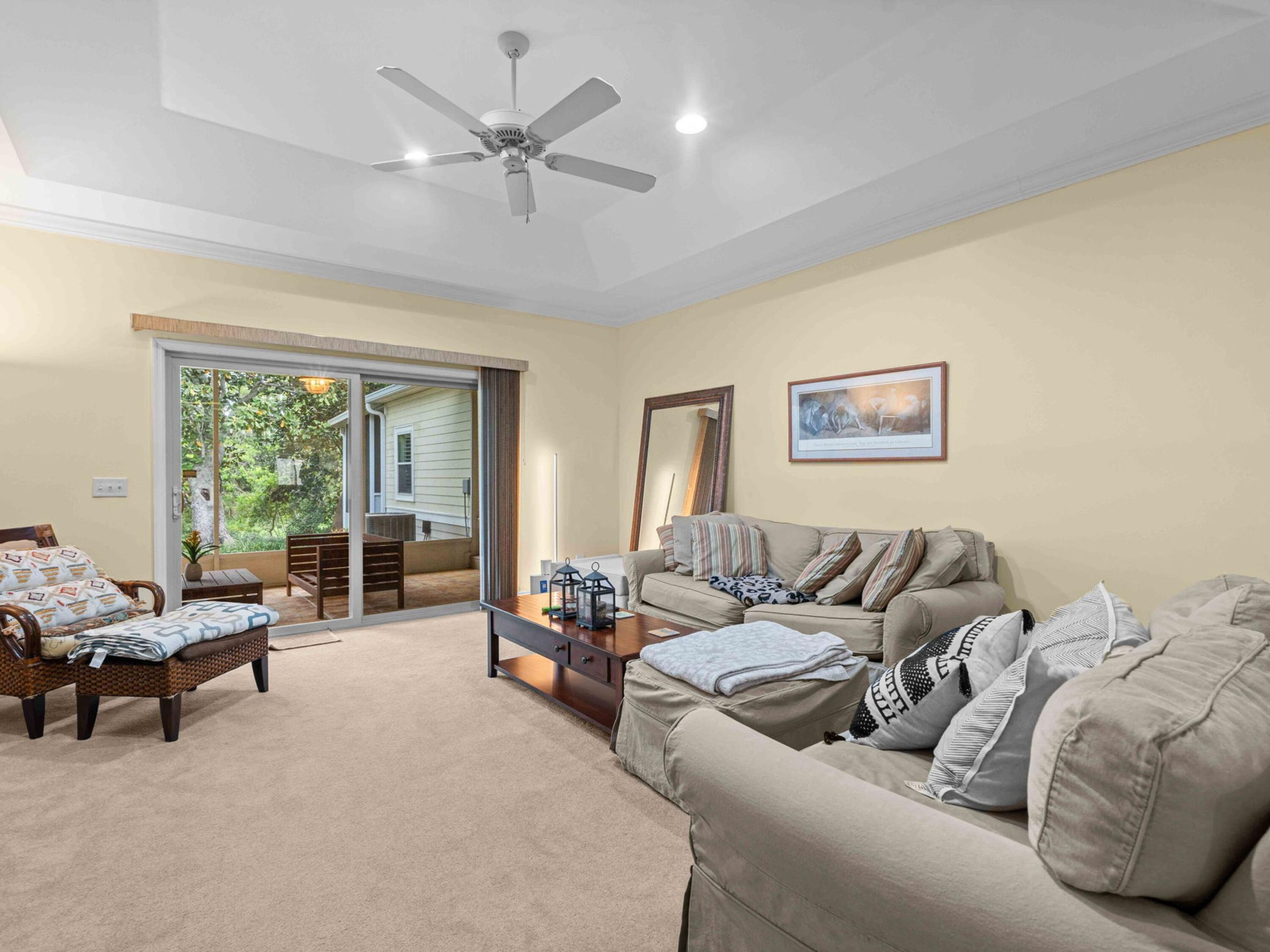 2412 Saint Andrews Boulevard APT 3
