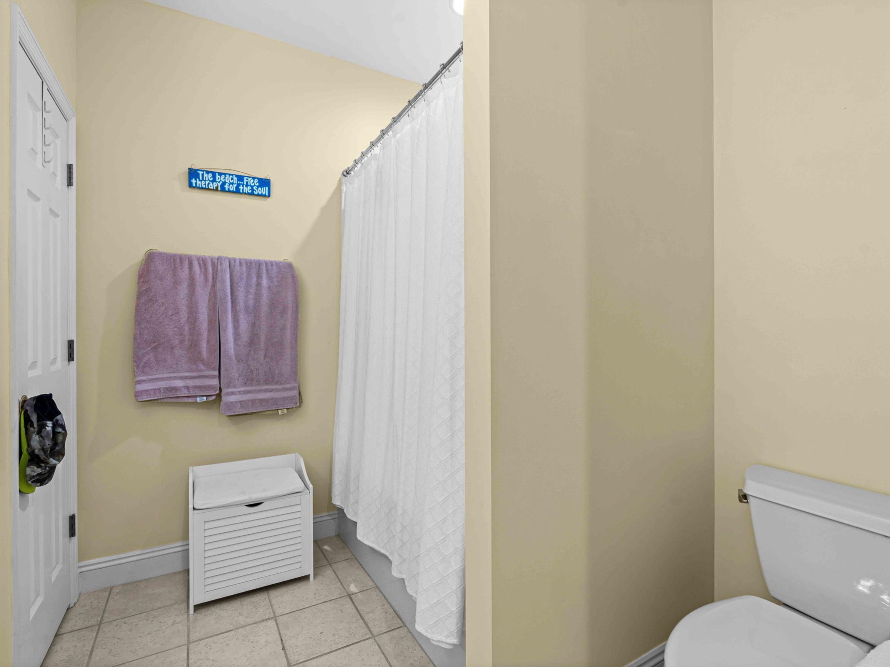 2412 Saint Andrews Boulevard APT 3