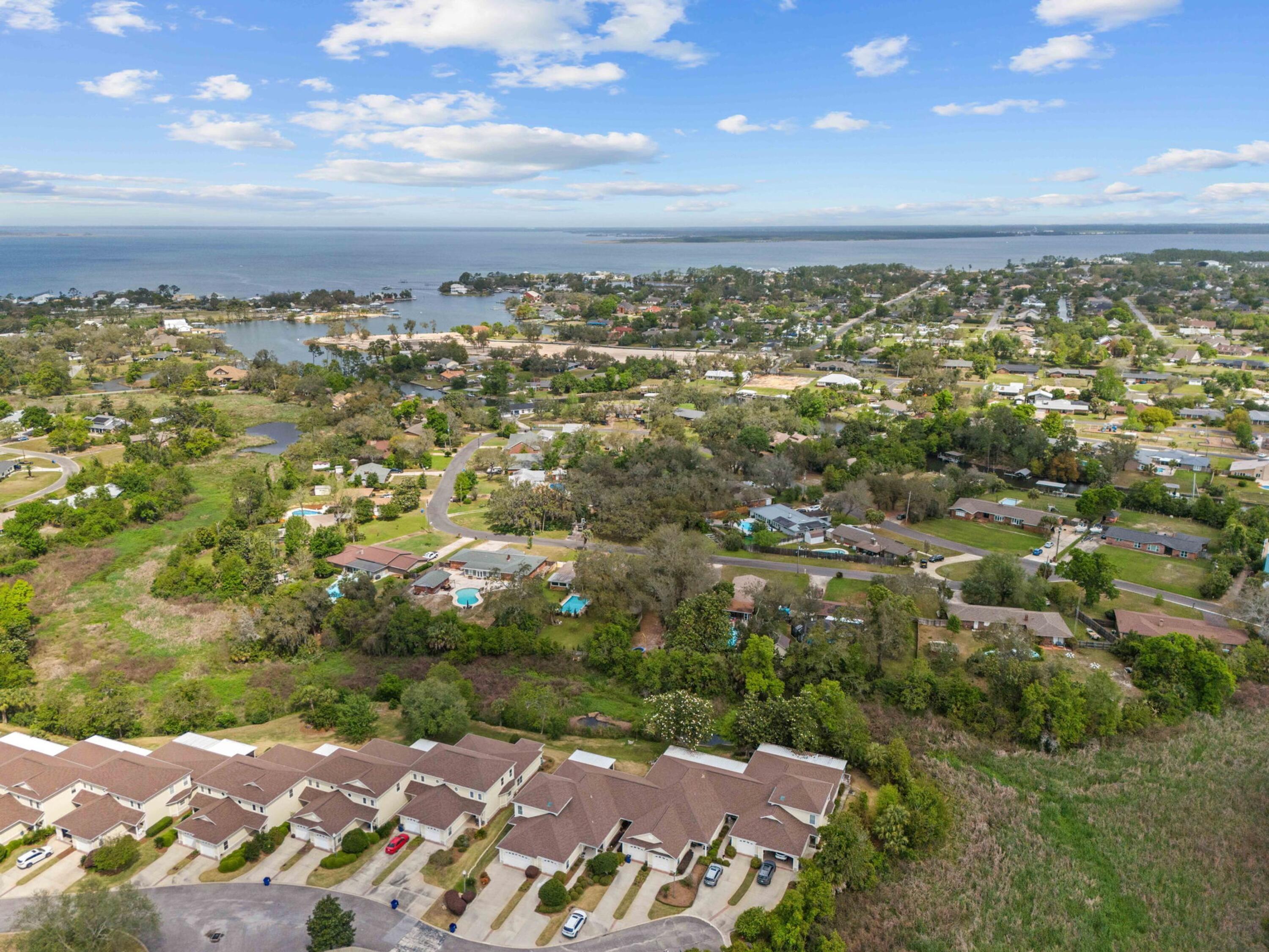 2412 Saint Andrews Boulevard APT 3