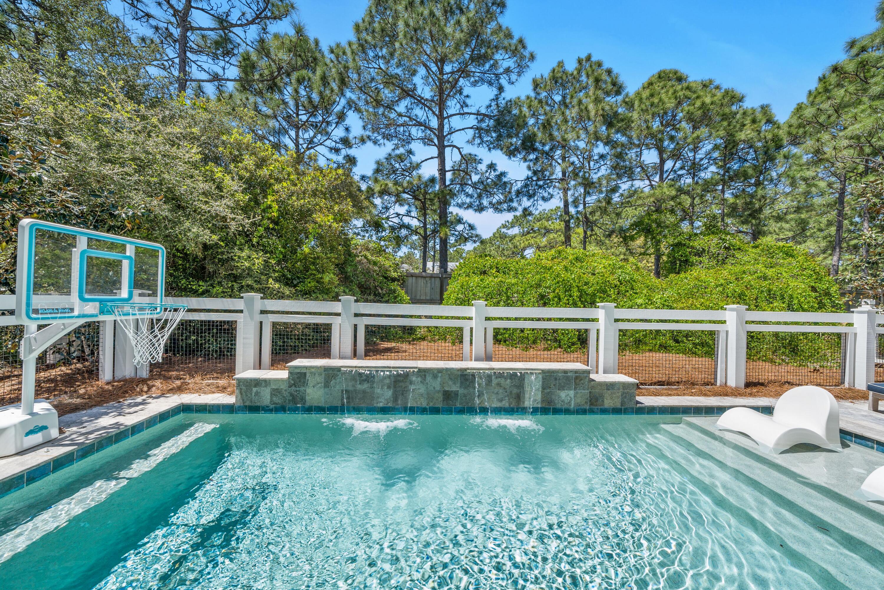 75 Wisteria Way