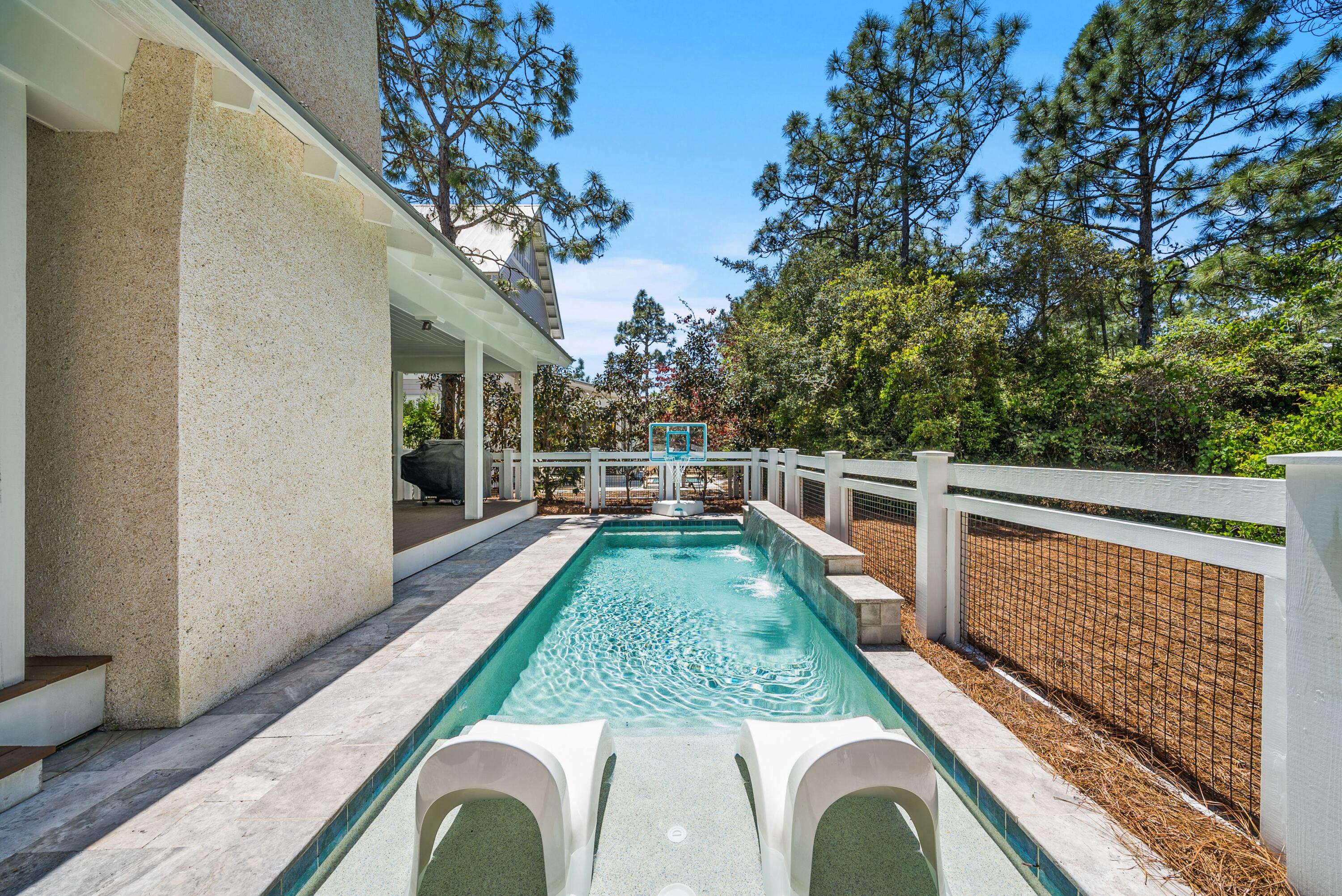 75 Wisteria Way