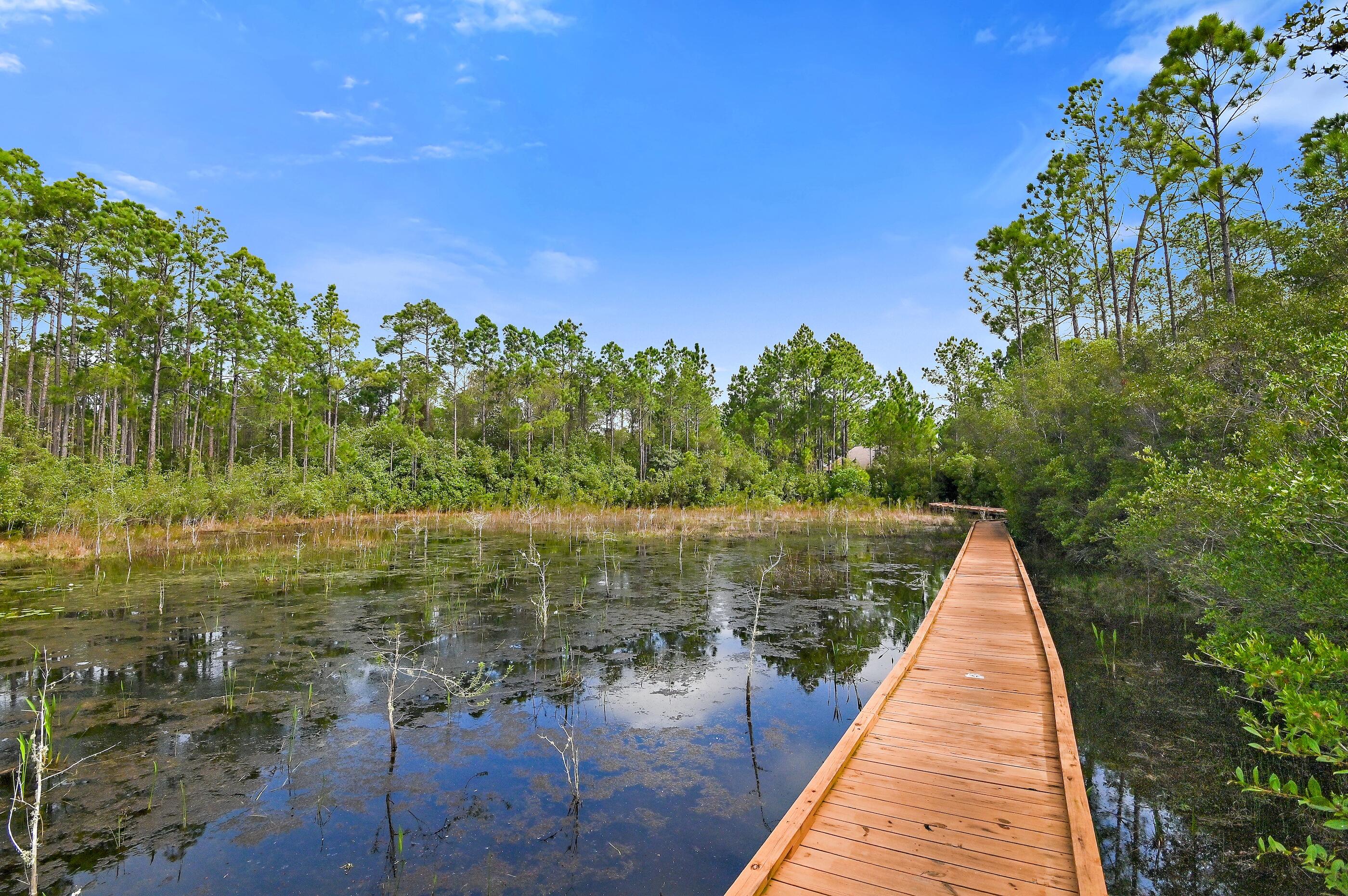 1502 Los Ninos Circle