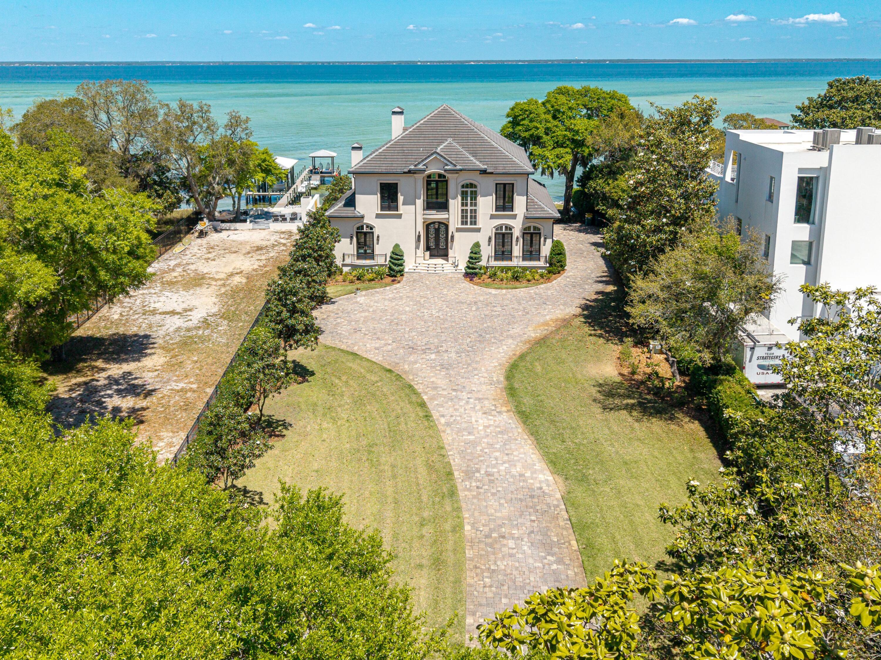 936 Bambi Drive