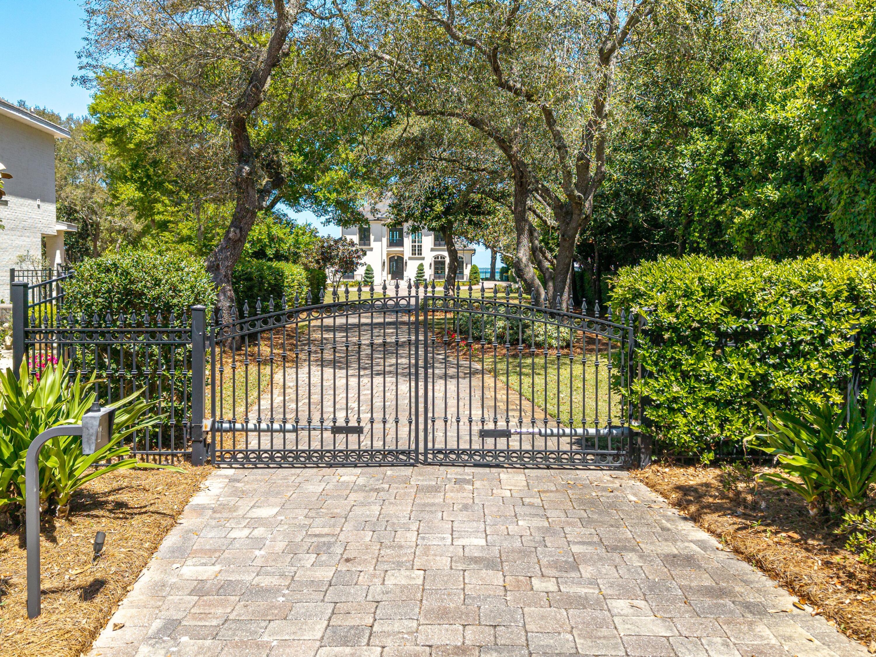 936 Bambi Drive