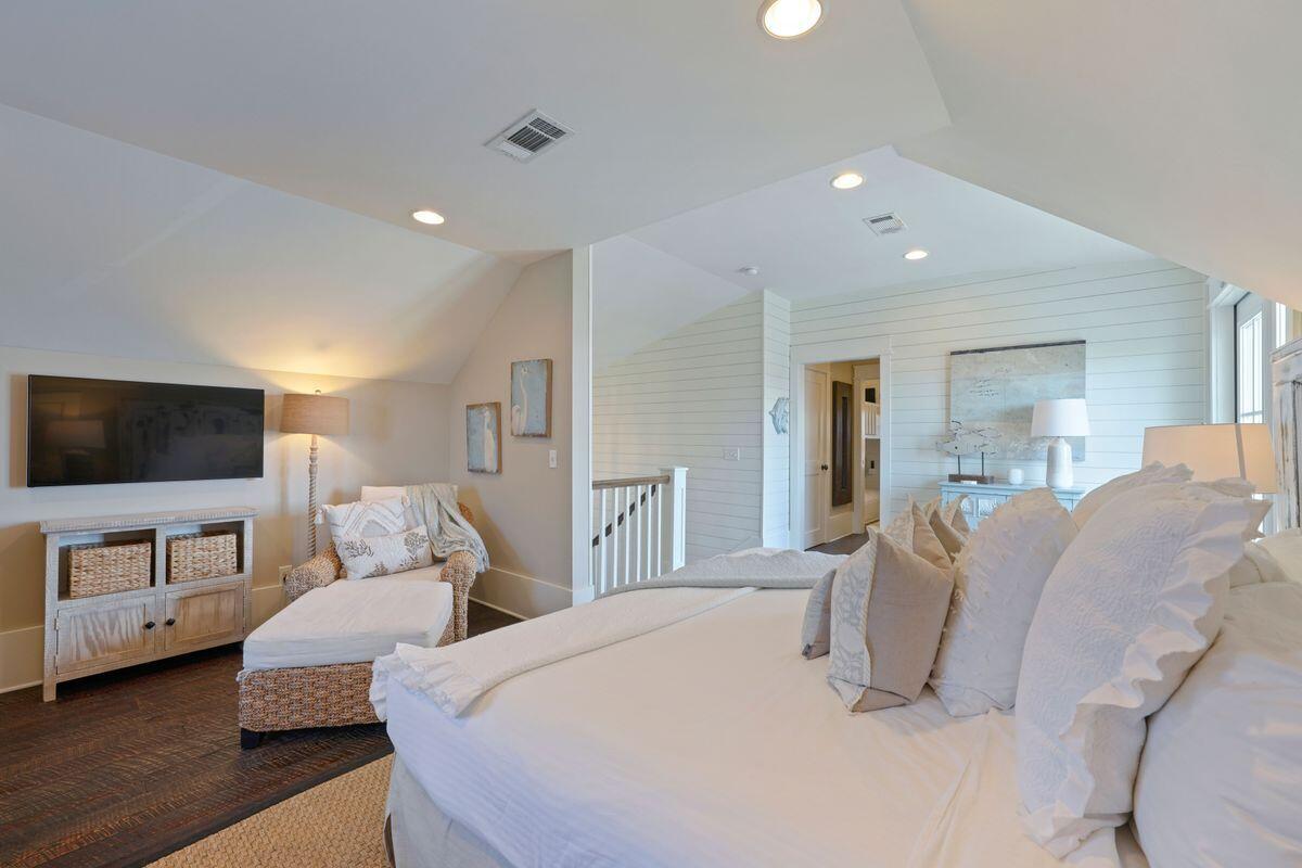 82 Sandalwood Drive