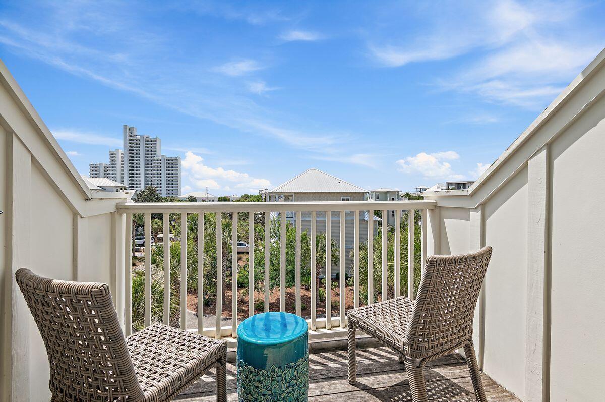 82 Sandalwood Drive