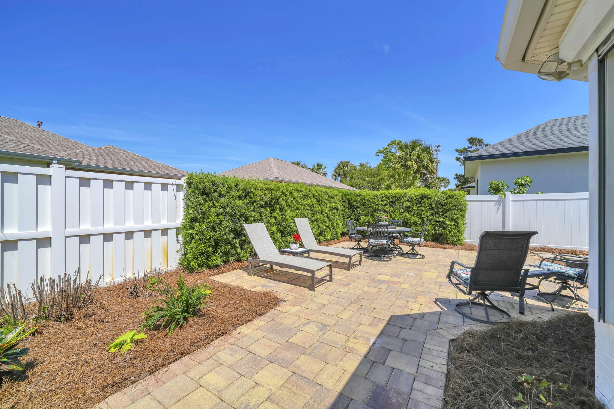 308 Avalon Boulevard