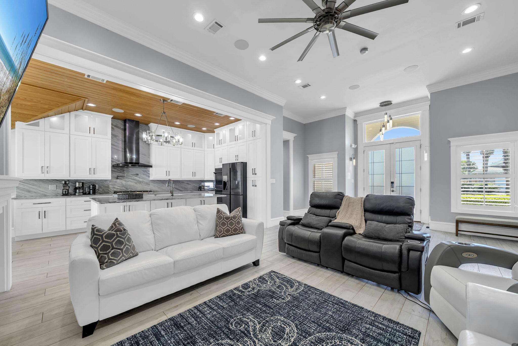 308 Avalon Boulevard