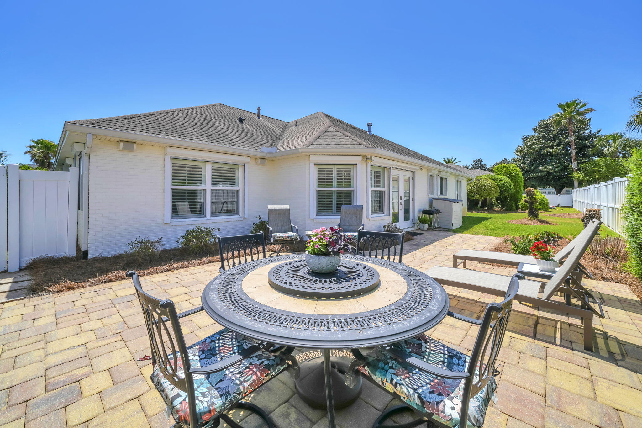 308 Avalon Boulevard