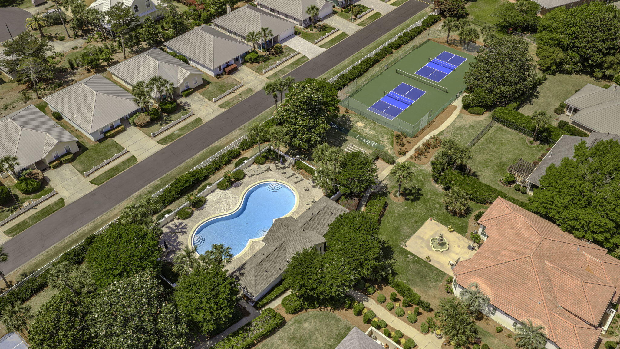 308 Avalon Boulevard