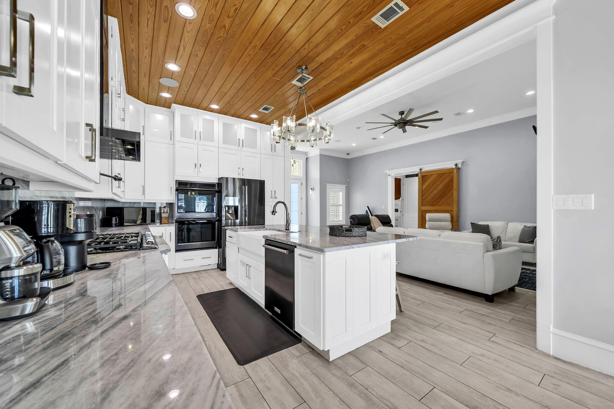 308 Avalon Boulevard