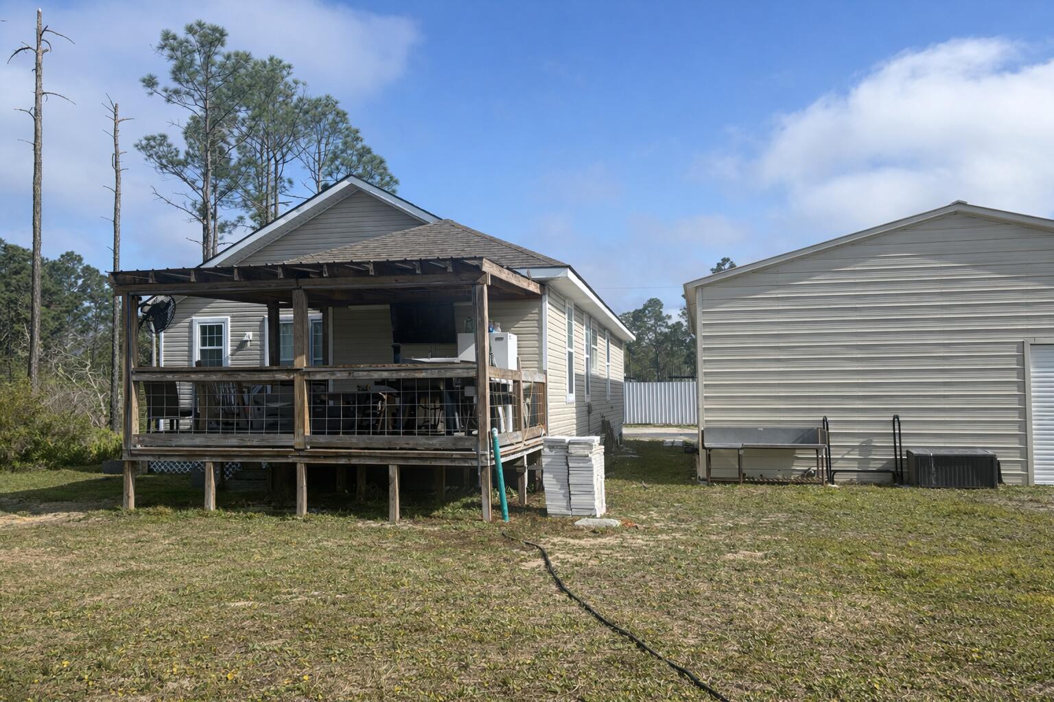 133 Nuit Lane