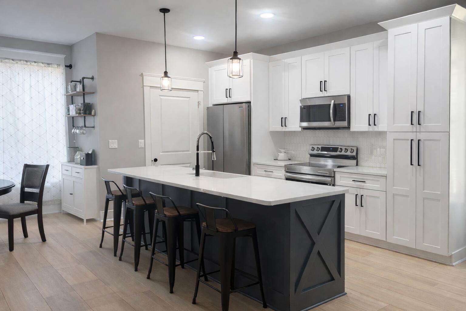 133 Nuit Lane