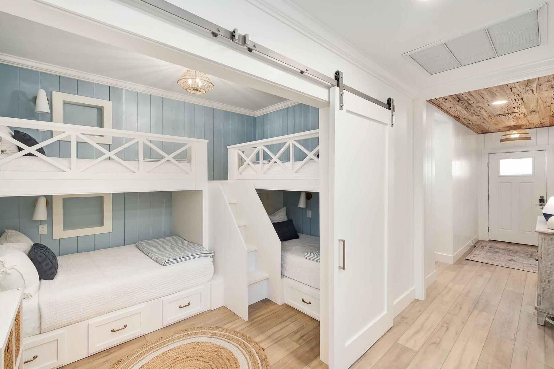 56 Blue Mountain Road B206