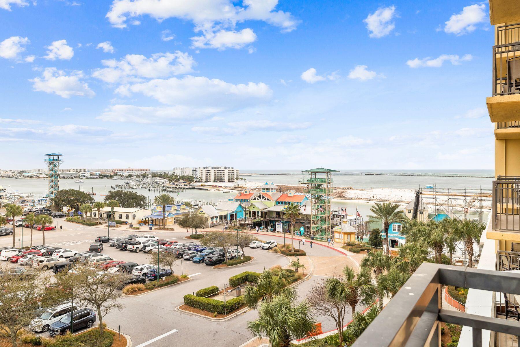 10 Harbor Boulevard E210