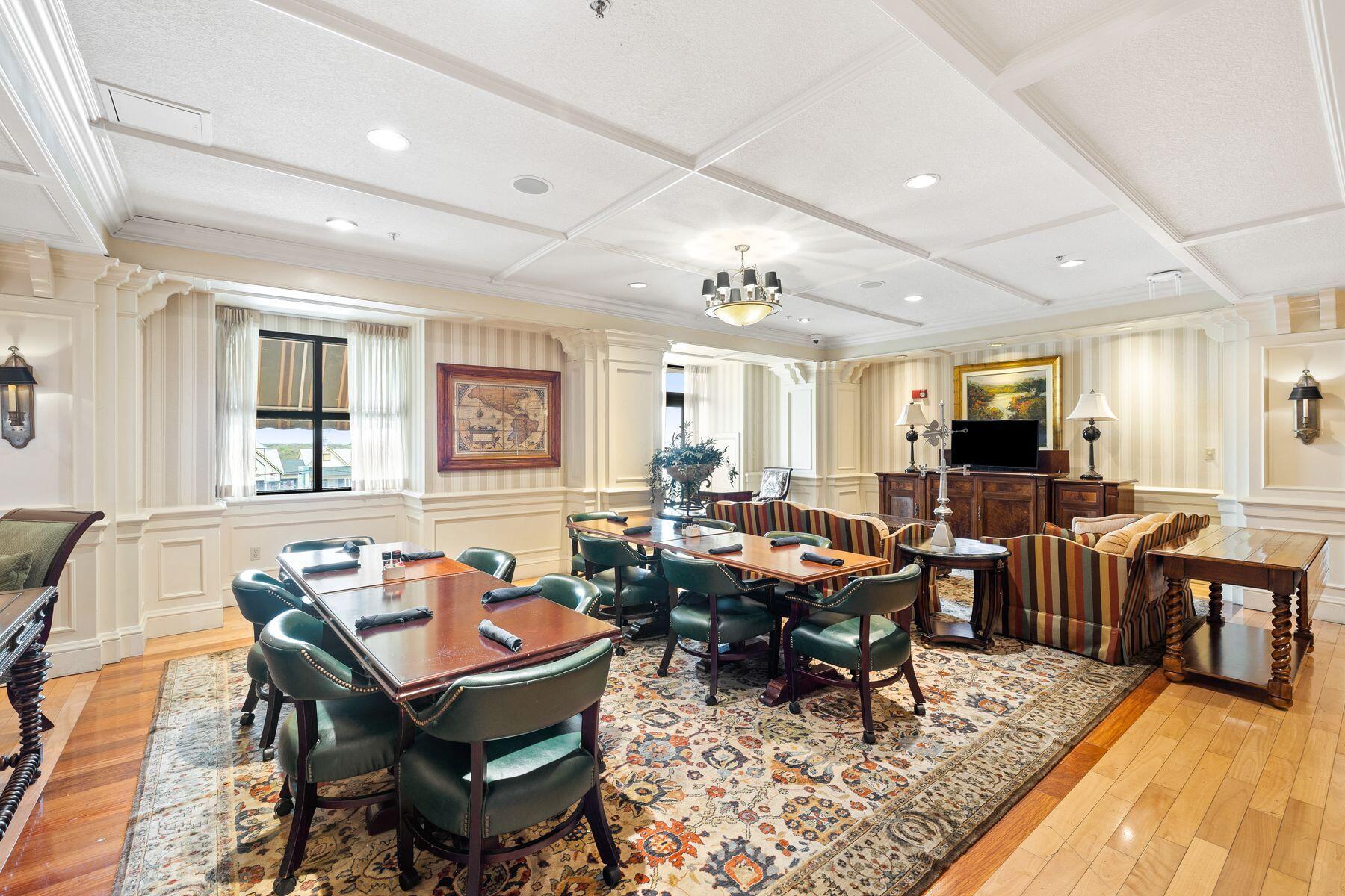 10 Harbor Boulevard E210