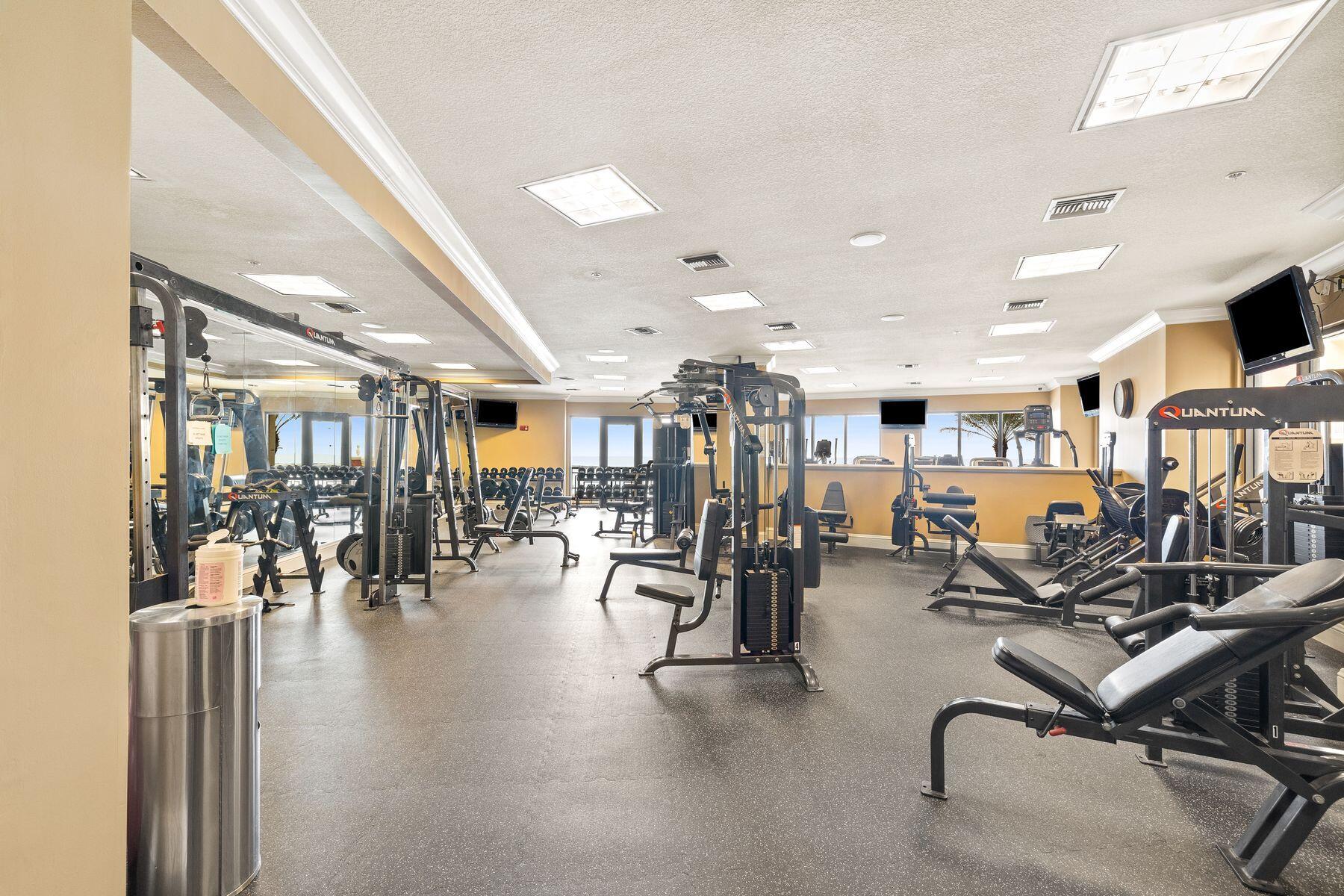 10 Harbor Boulevard E210