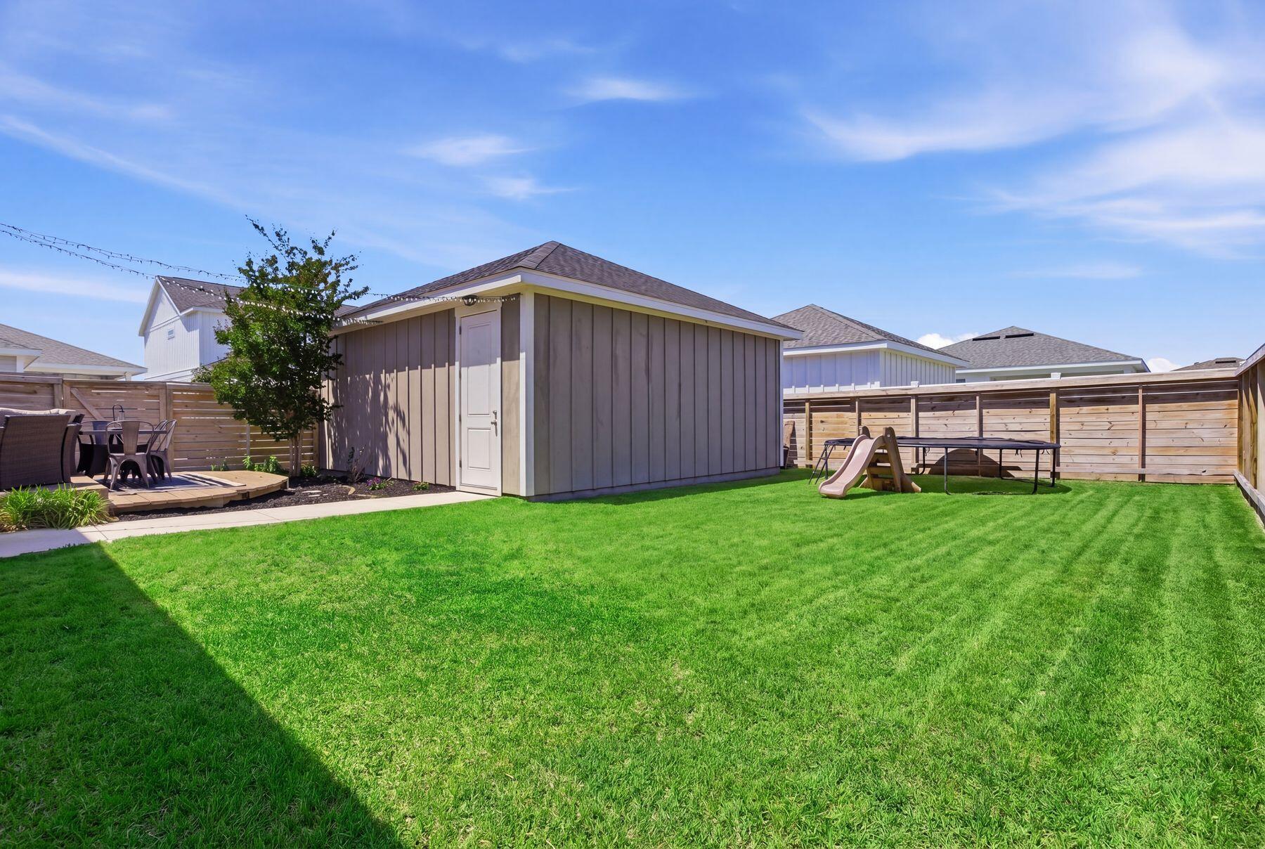 1708 Daffodil Street