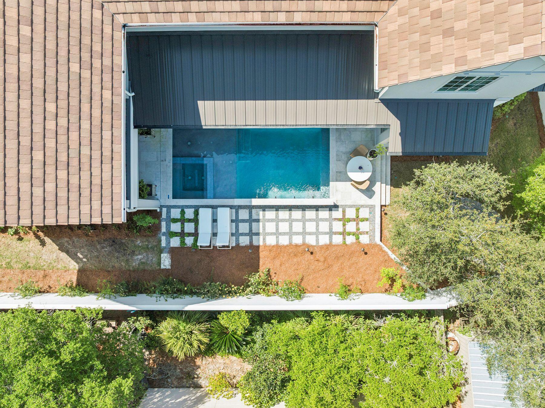 215 Dogwood Street