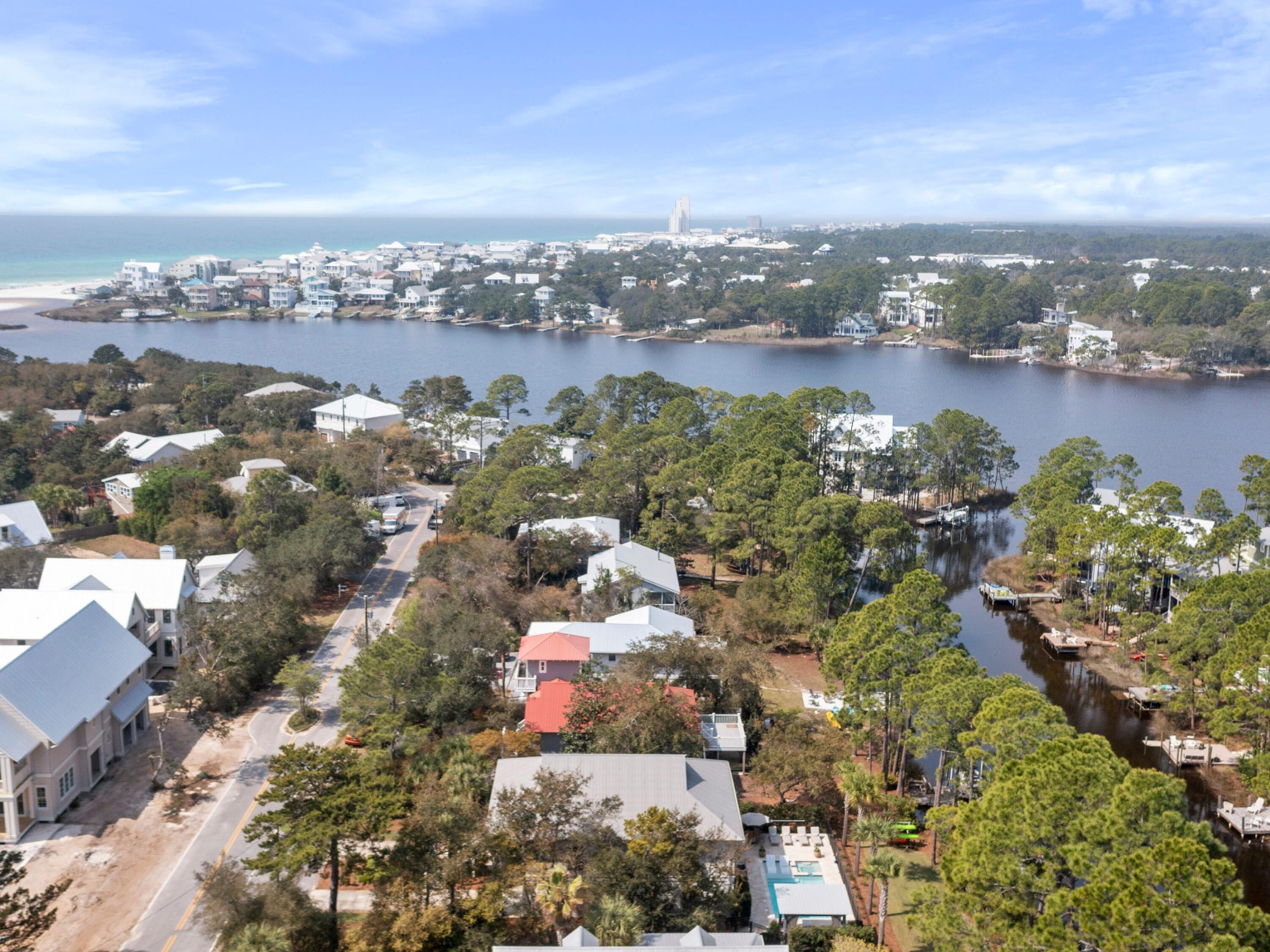 499 Lakeview Drive